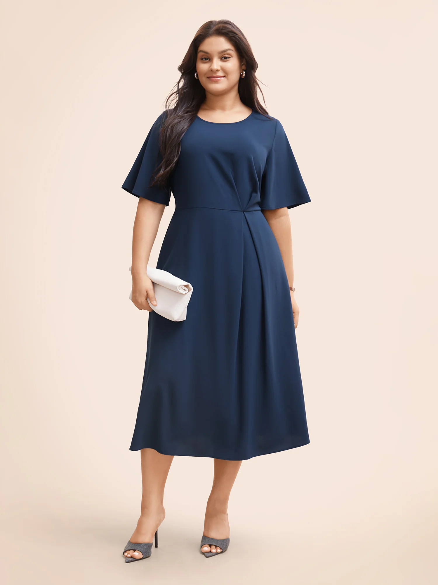 Plain Round Neck Plicated Detail Dress - Image 2