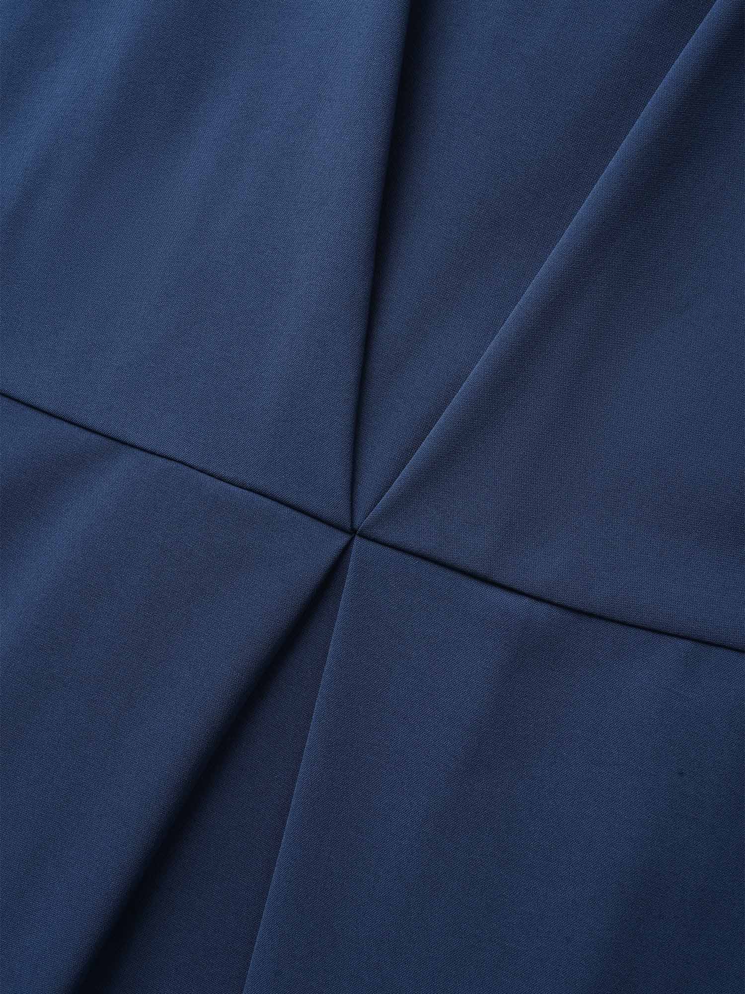 Plain Round Neck Plicated Detail Dress - Image 5