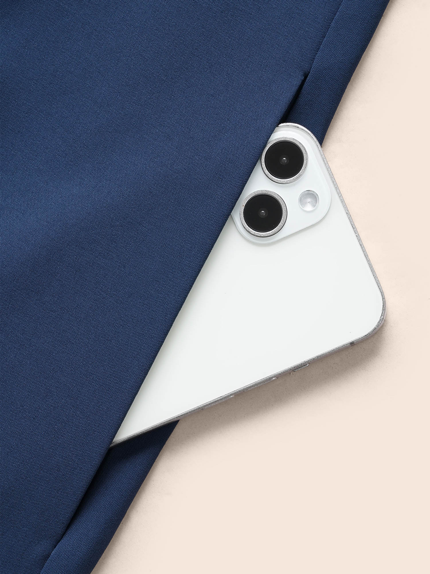Plain Round Neck Plicated Detail Dress - Image 6