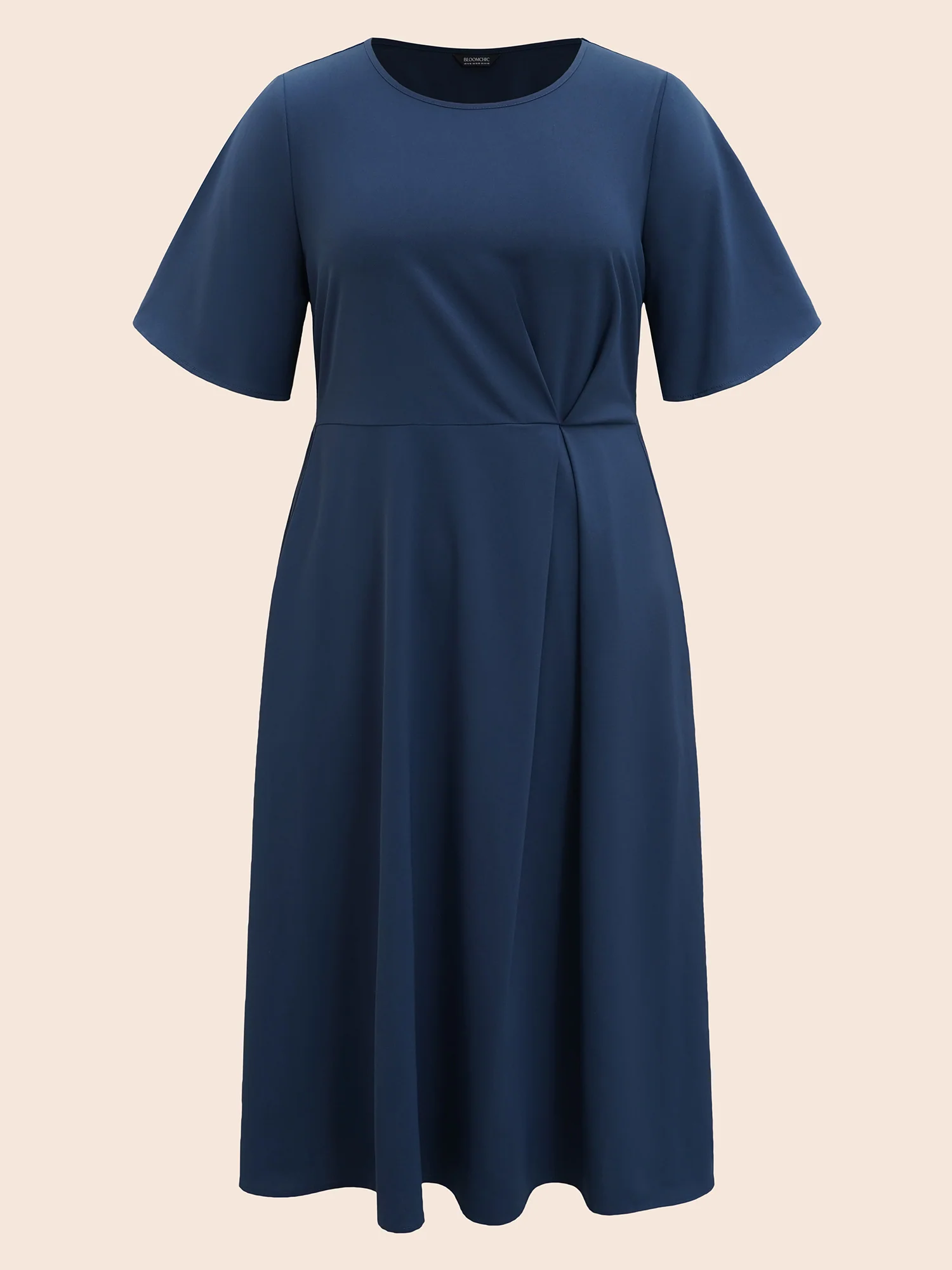 Plain Round Neck Plicated Detail Dress - Image 7