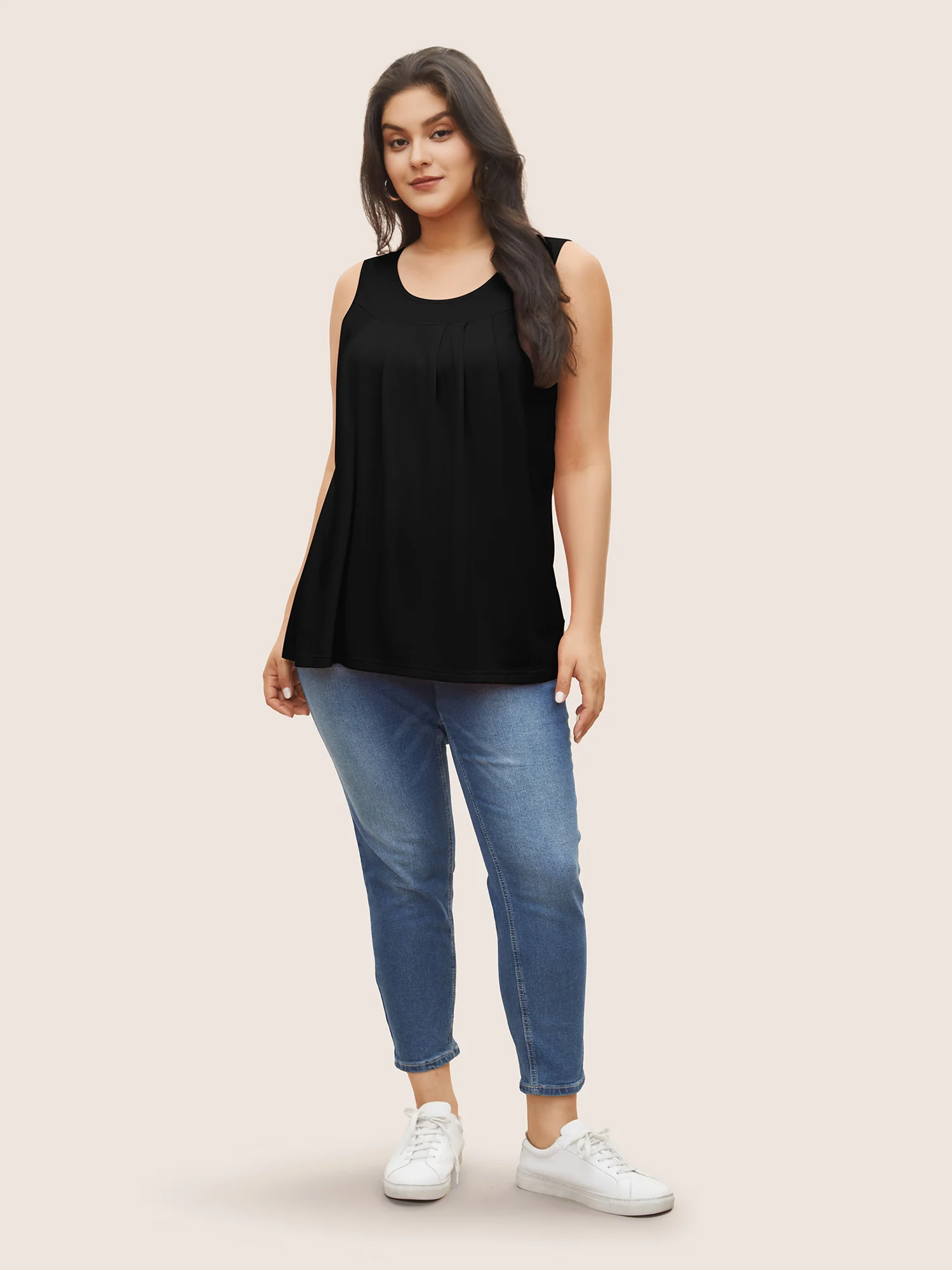 Plain Round Neck Plicated Detail Tank Top - Image 3