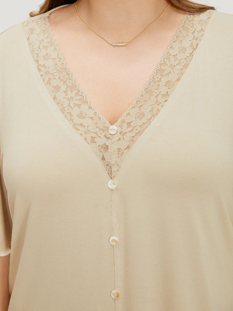 Plain Ruffle Sleeve Button Detail Lace Trim T-shirt - Image 7
