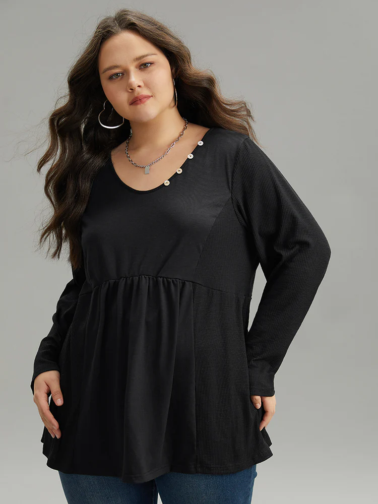 Plain Ruffles Button Detail T-shirt - Image 5