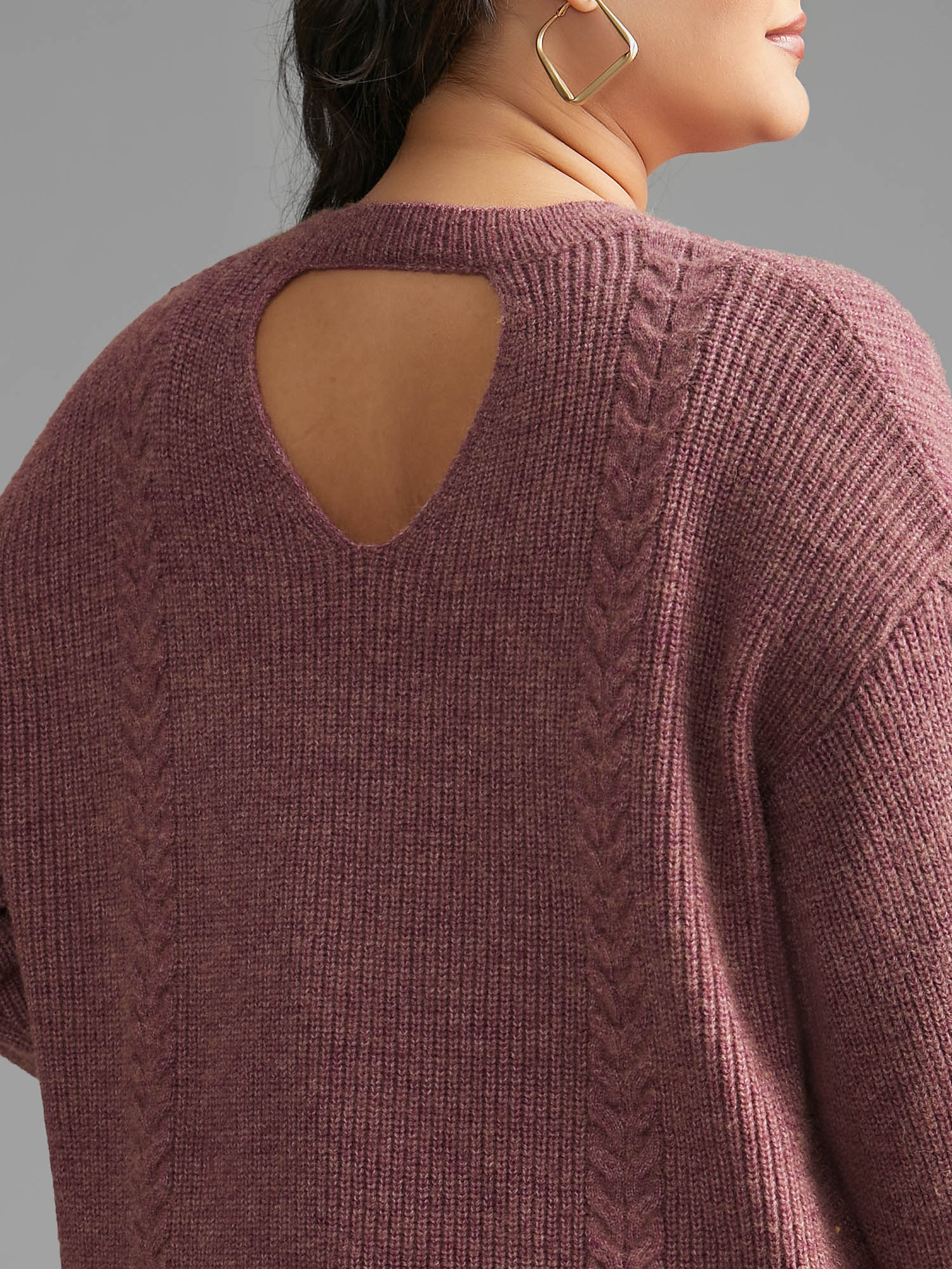 Plain Textured Cable Knit Backless Pullover - Image 5