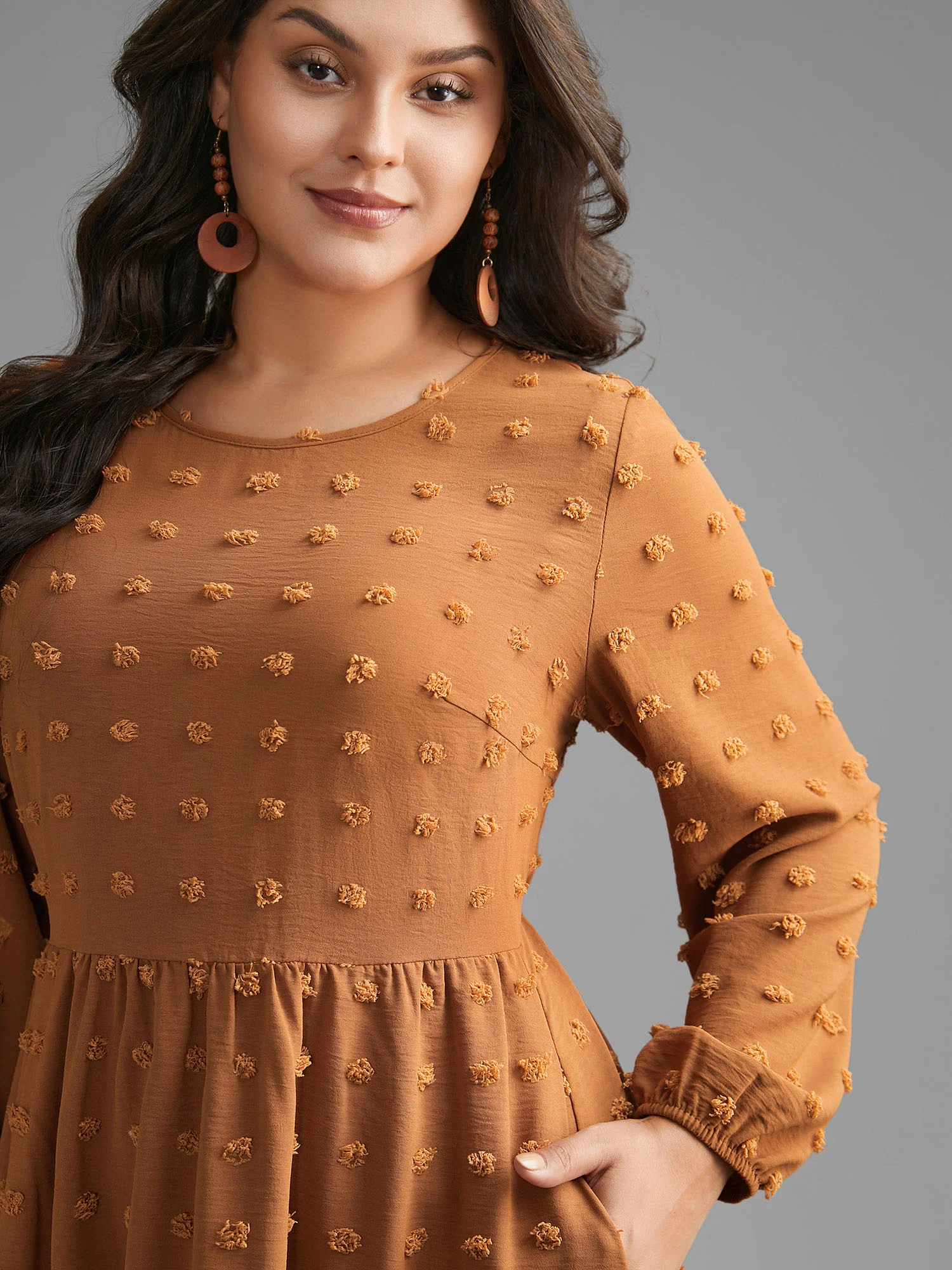 Plain Textured Crew Neck Midi Dress - Image 2