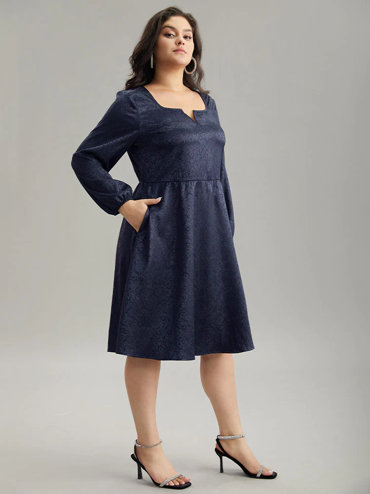 Plain Textured Notched Lantern Sleeve Dress - Image 4