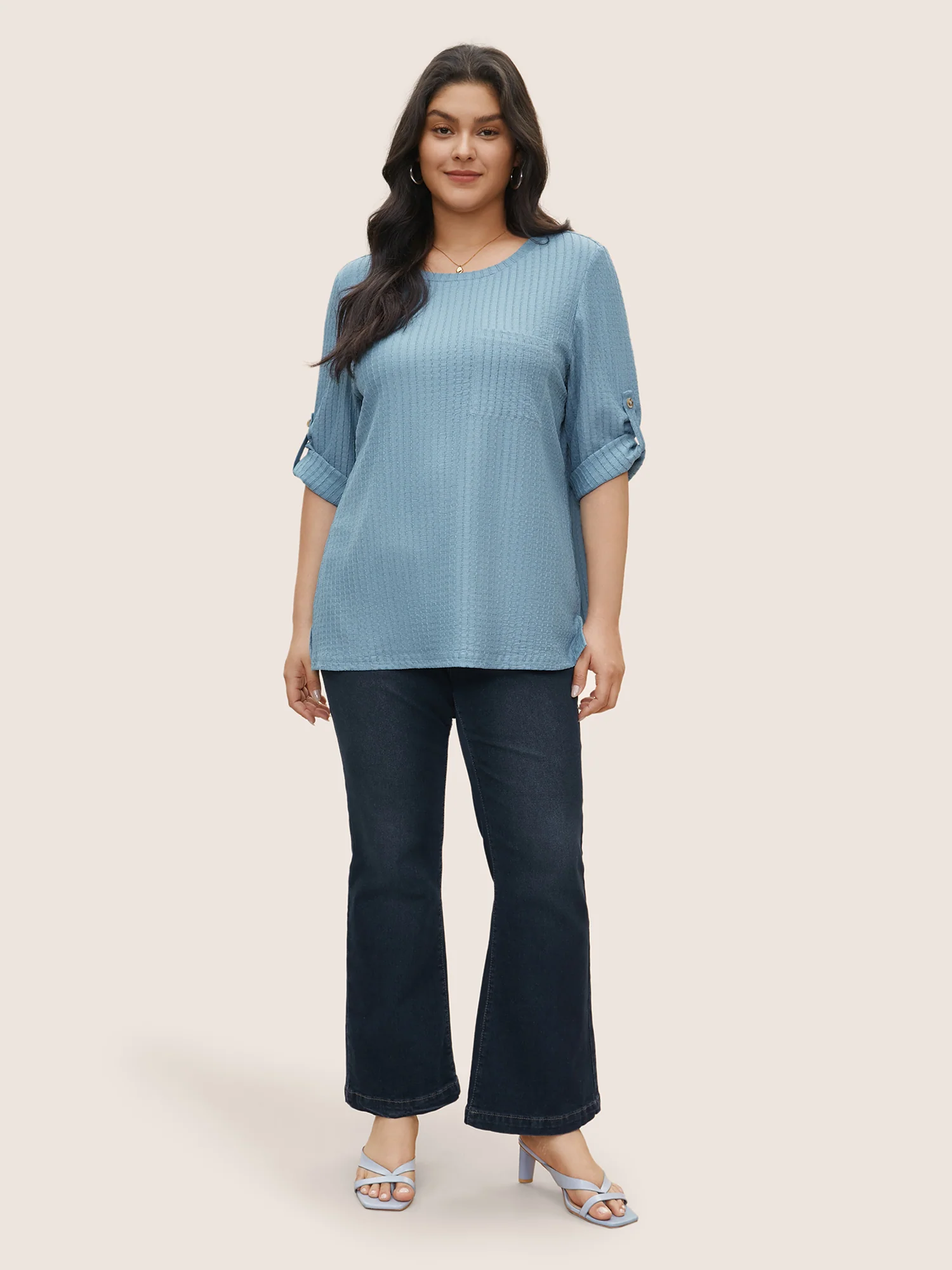 Plain Textured Patched Pocket Tab Sleeve T-shirt - Image 3