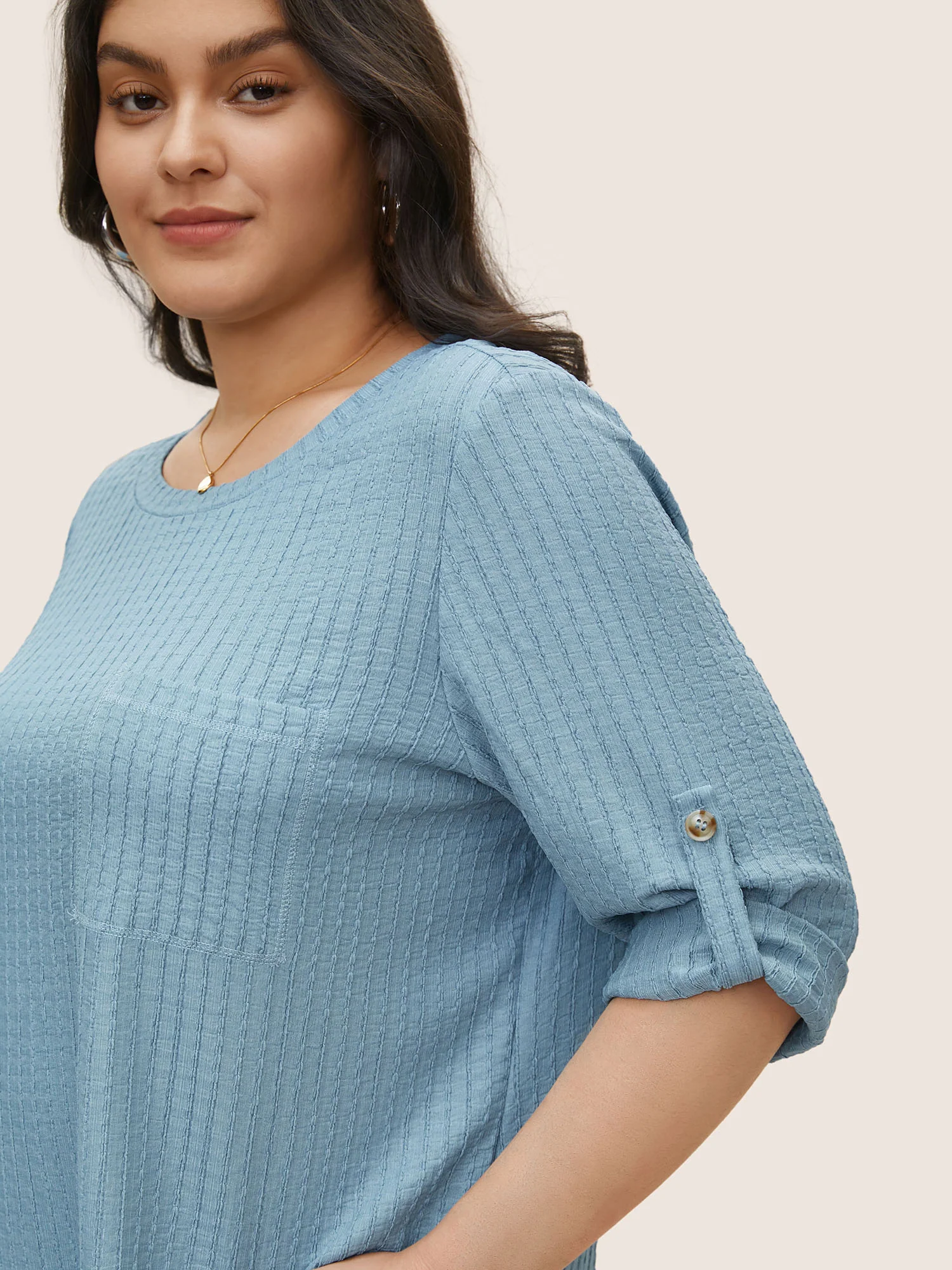 Plain Textured Patched Pocket Tab Sleeve T-shirt - Image 4