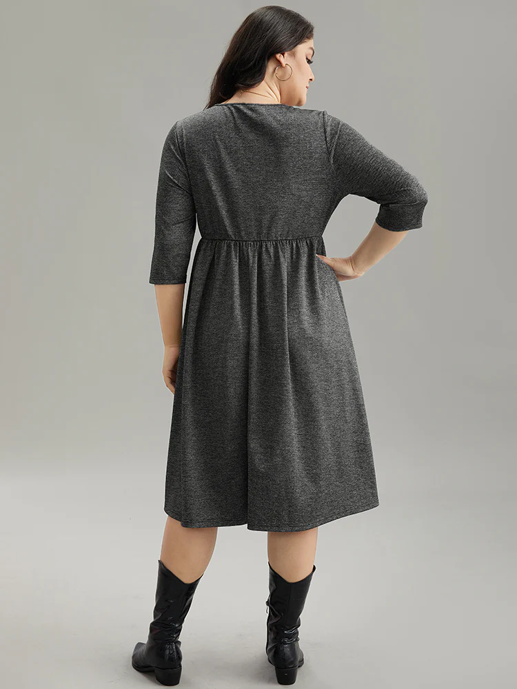 Plain Textured Pocket Elastic Waist Gathered Dress - Image 3