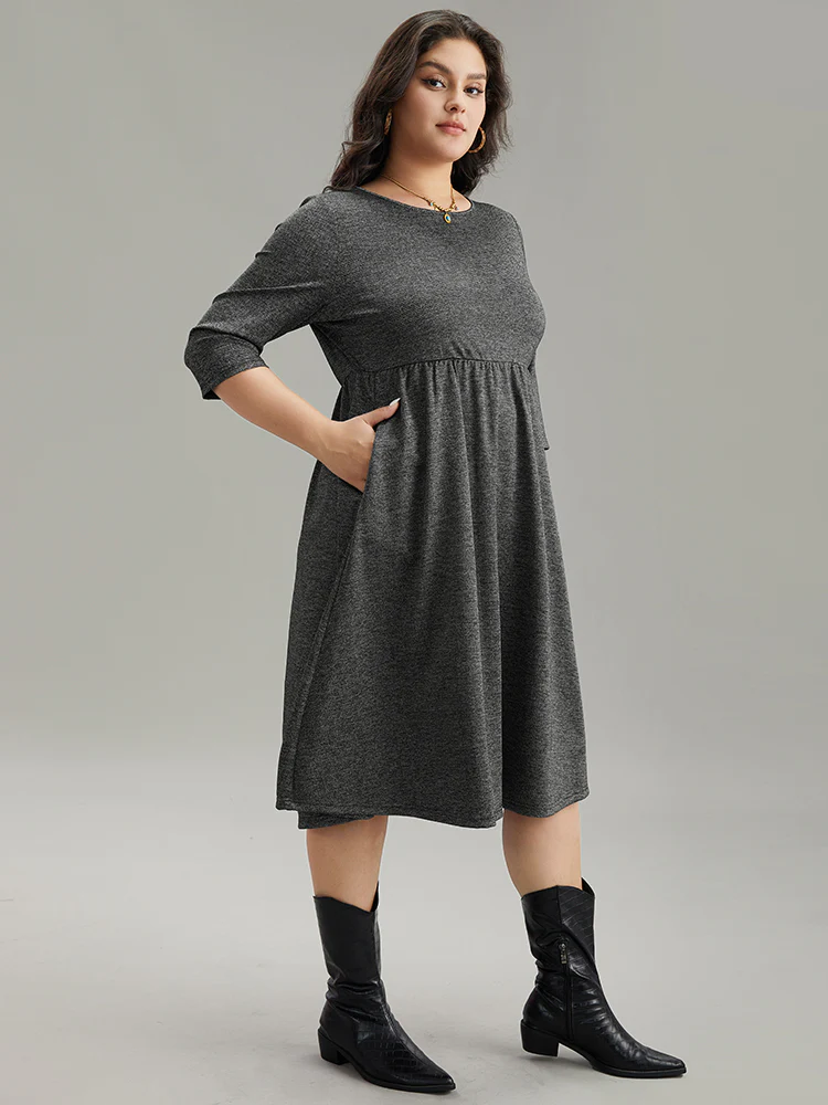 Plain Textured Pocket Elastic Waist Gathered Dress - Image 4