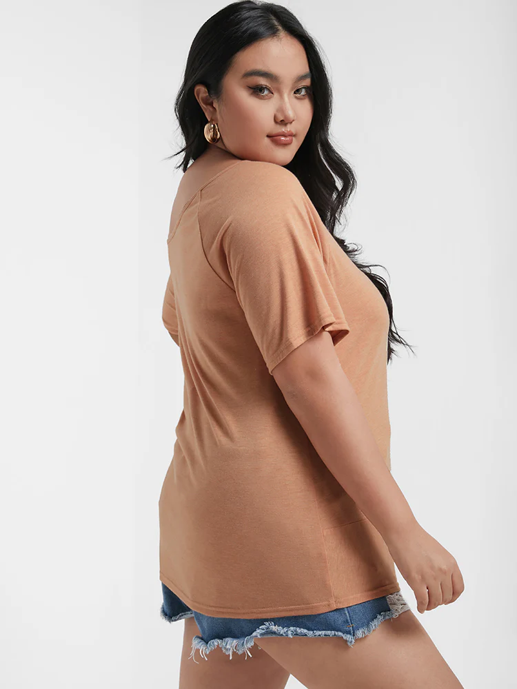 Plain Twist Front Off Shoulder T-shirt - Image 6