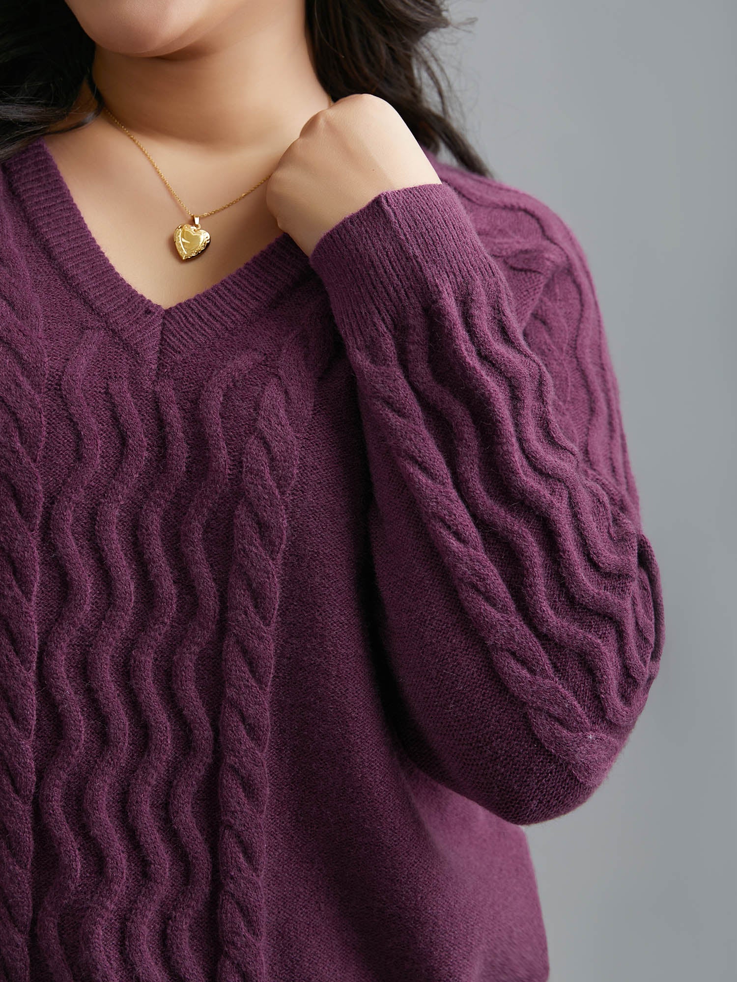 Plain V Neck Cable Knit Pullover - Image 5