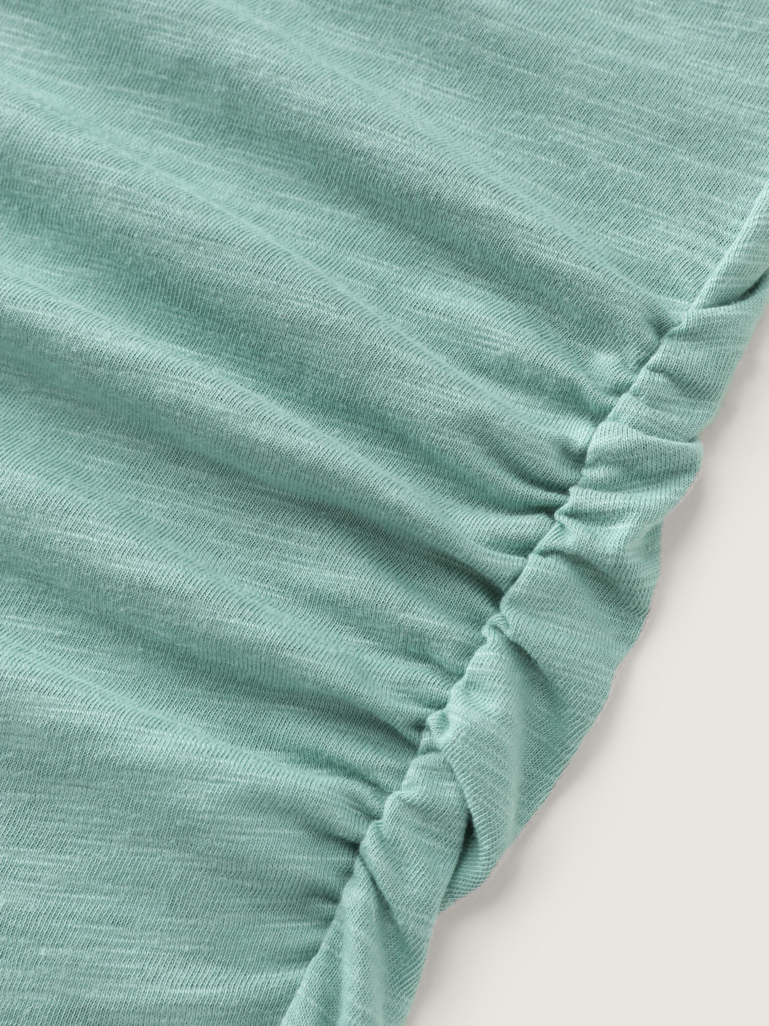 Plain V-Neck Drape T-Shirt - Image 6