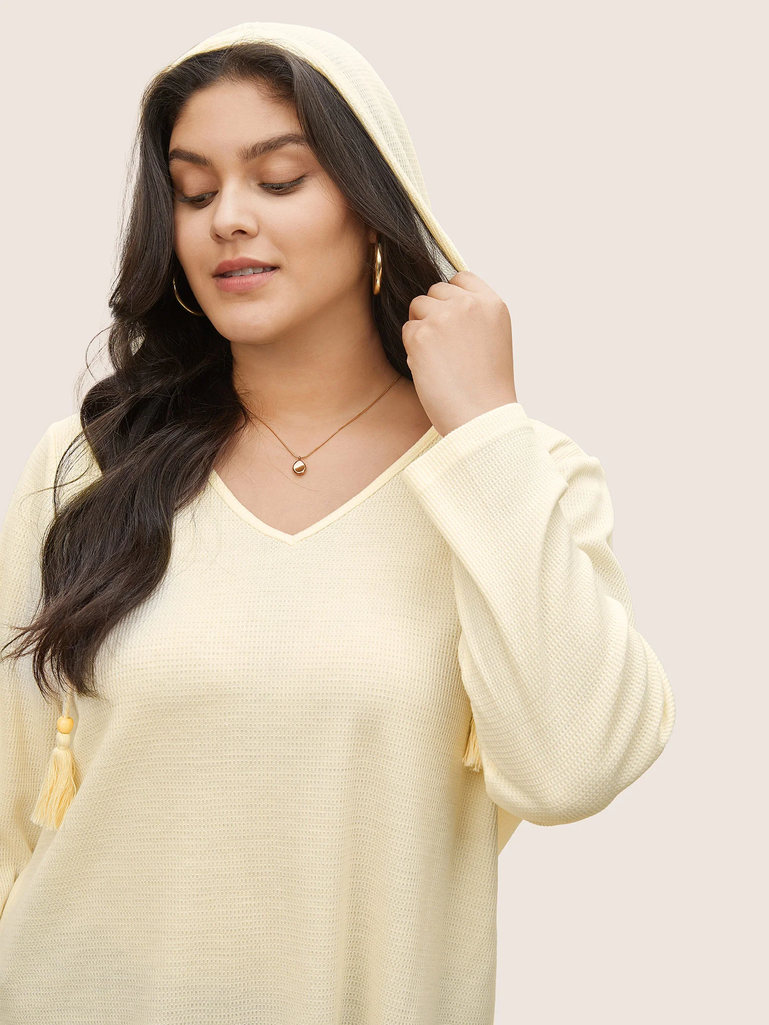Plain Waffle Knit Tassel Trim Hooded Sweatshirt - Image 5