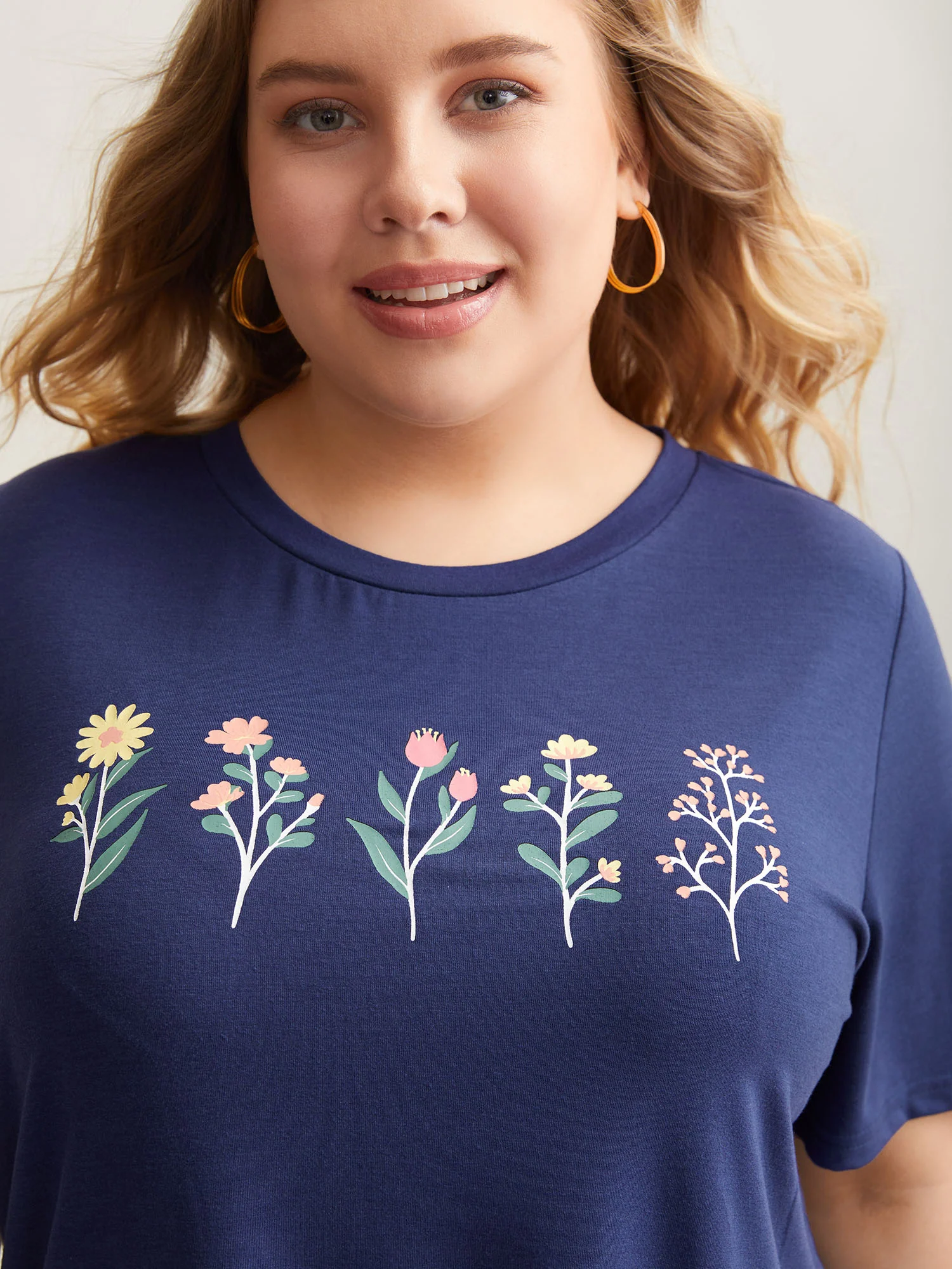 Plants Print Stretchy Crew Neck T-Shirt - Image 2