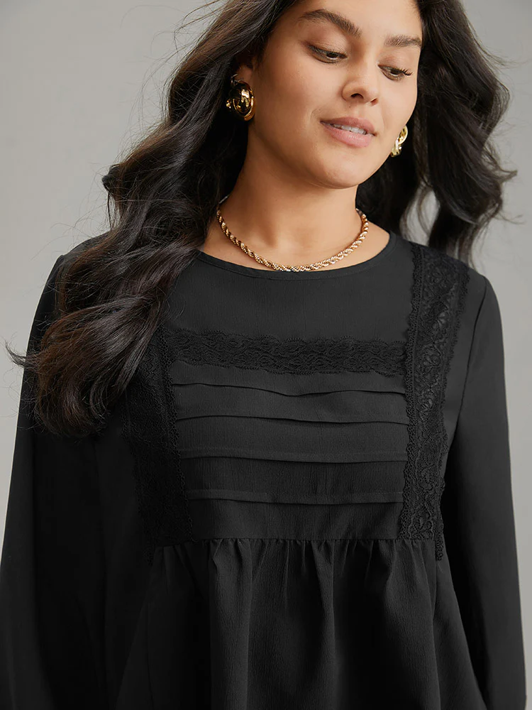 Pleated Detail Contrast Lace Ruffle Blouse - Image 5