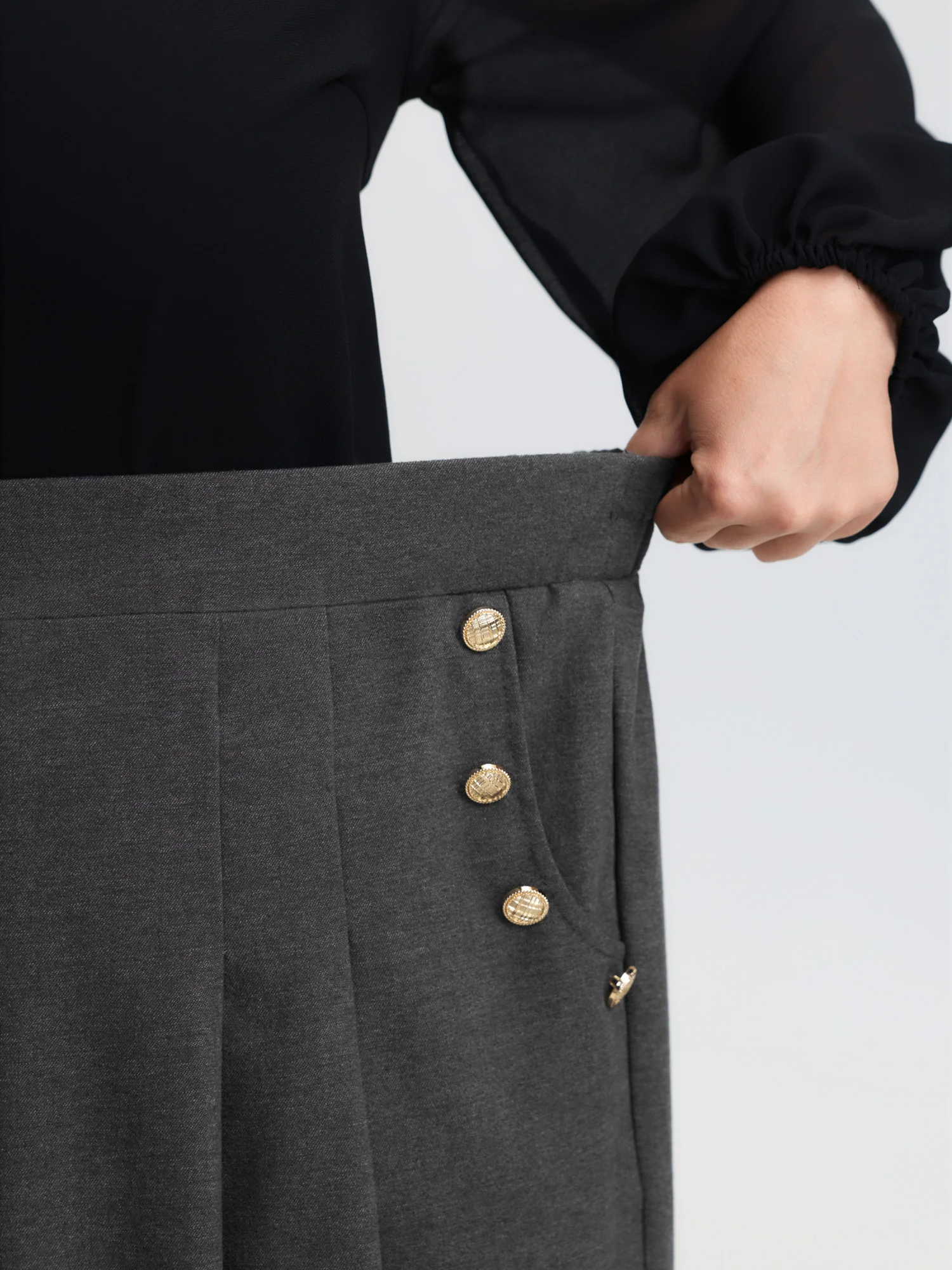Pleated Elastic Waistband Wide-Leg Pants - Image 2
