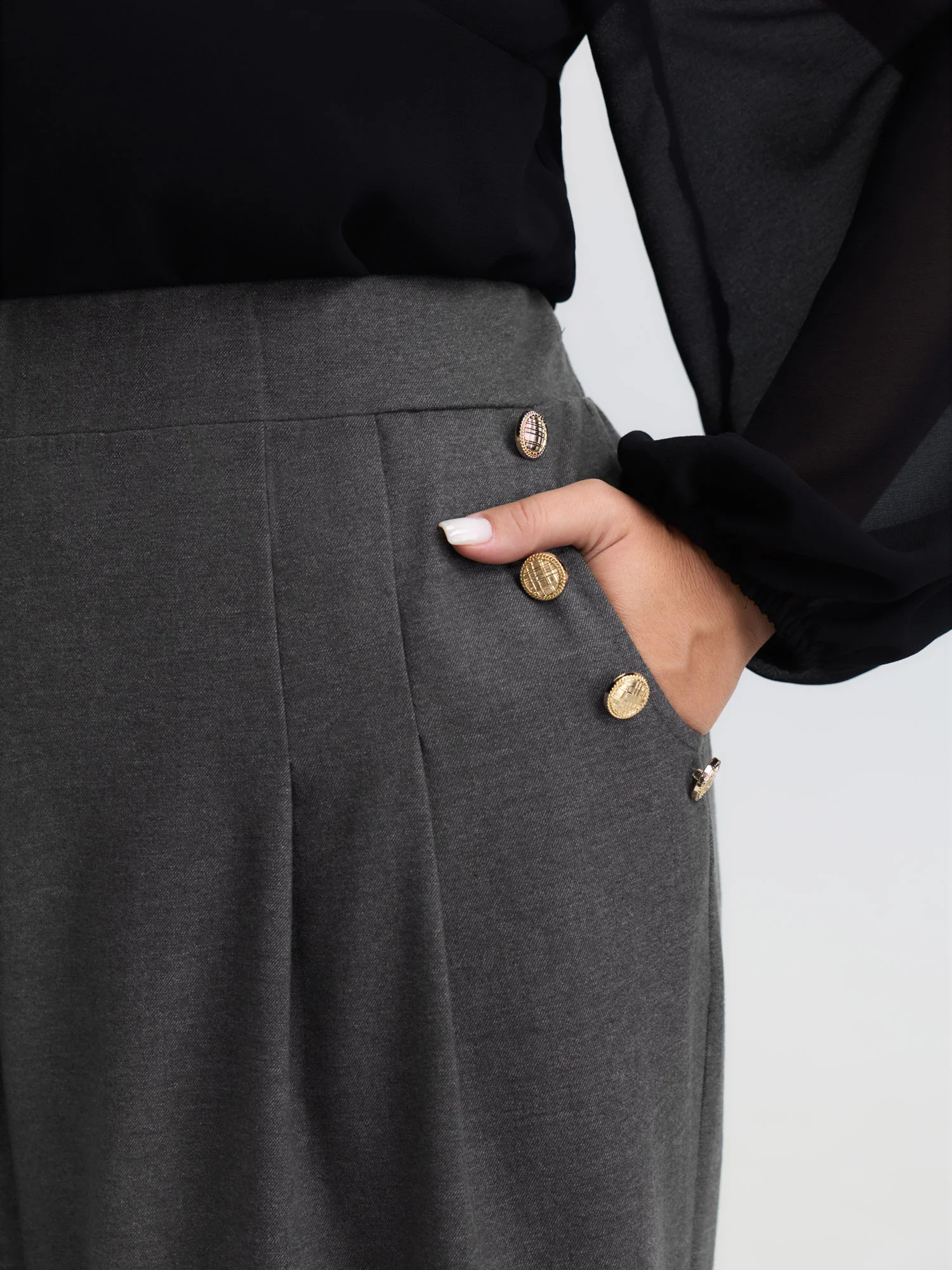 Pleated Elastic Waistband Wide-Leg Pants - Image 4
