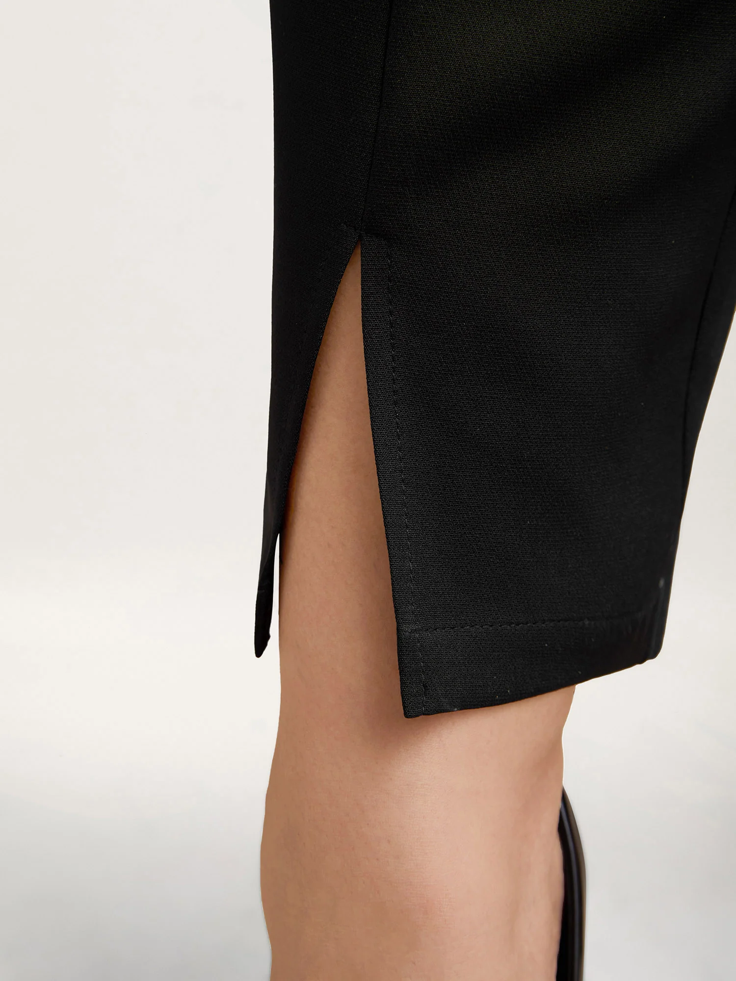 Pleated Loop Straight-Leg Pants - Image 5