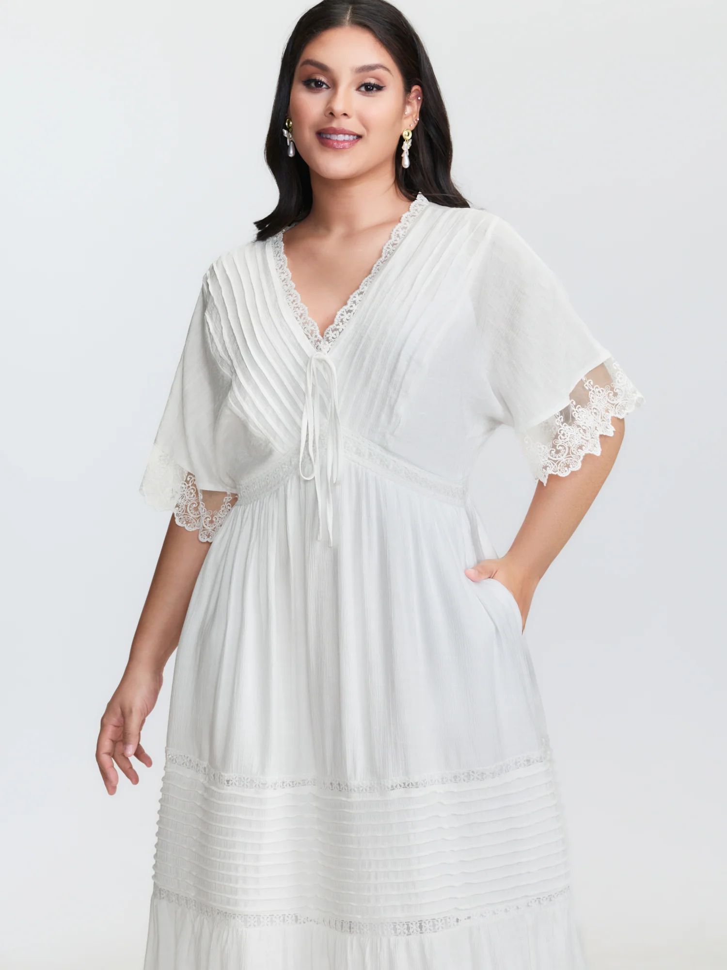 Pleated Neckline Romantic Lace Ruffled Maxi Dress - Image 2