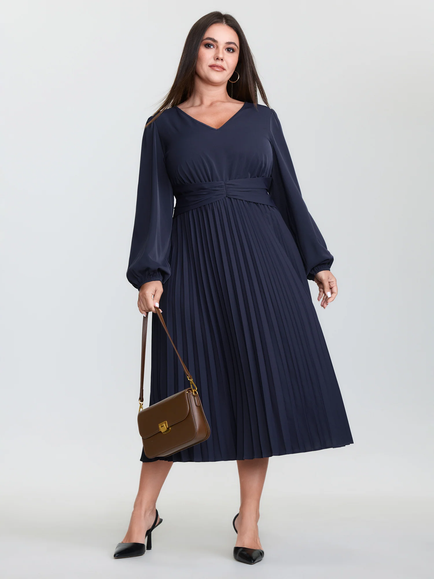 Pleated Waist V-Neck Balloon Sleeve Midi Dress - Image 3