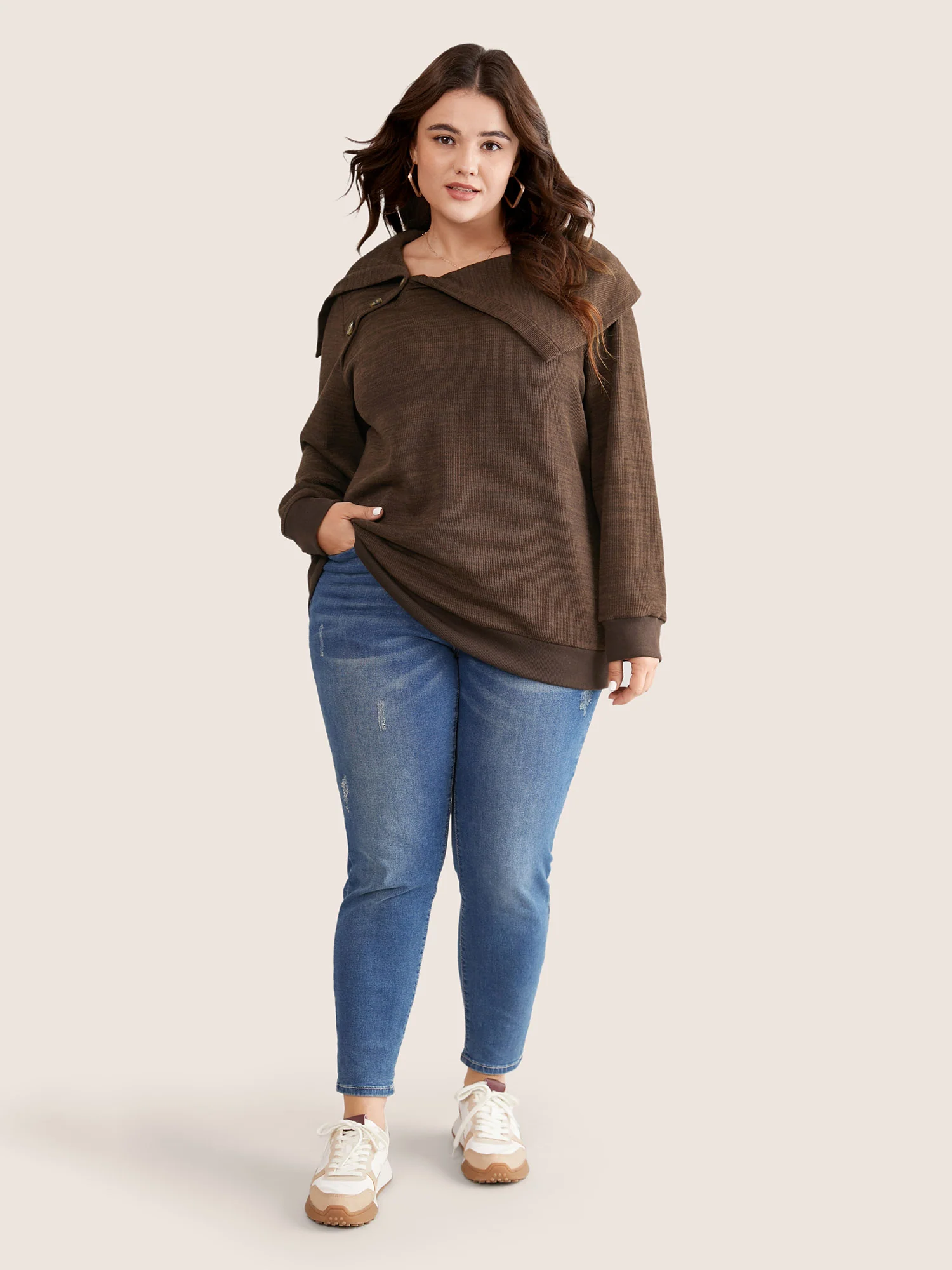 Plisse Lapel Collar Button Detail Sweatshirt - Image 4