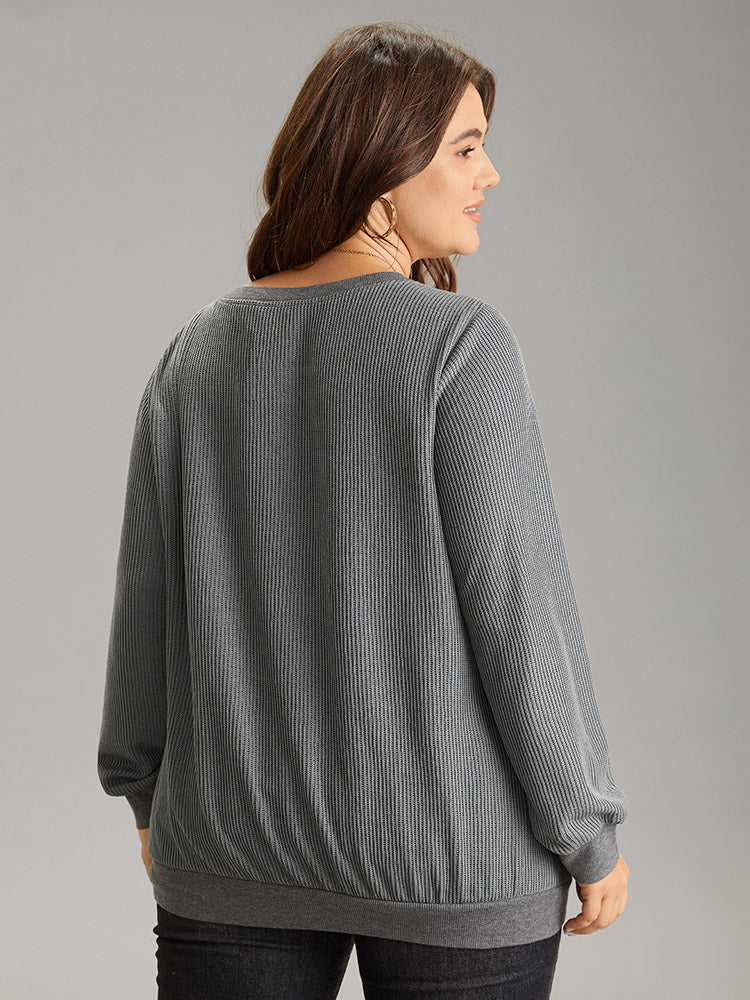 Plisse Solid Elastic Hem Crew Neck Sweatshirt - Image 2
