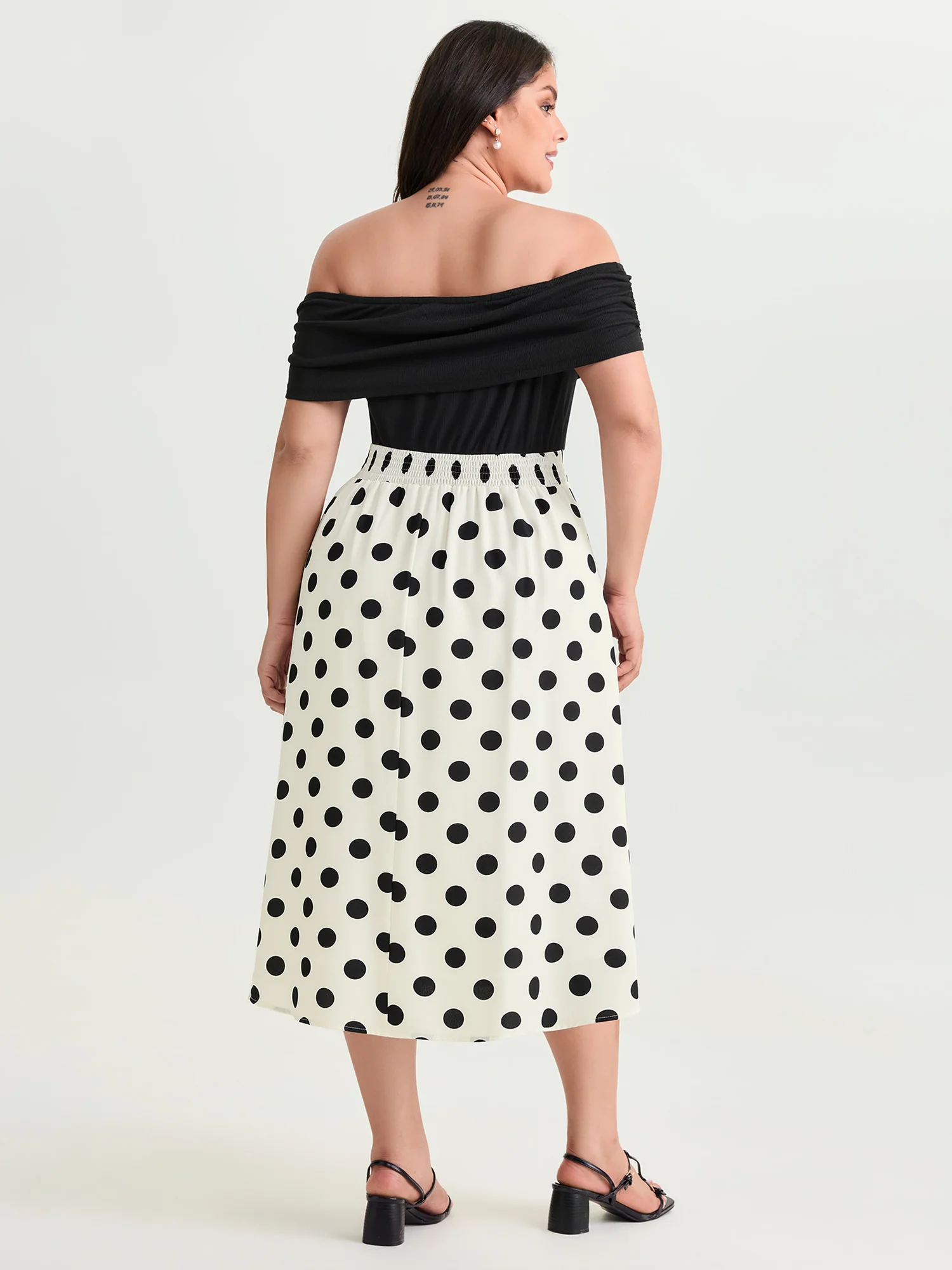 Polka Dot Charm Off-Shoulder Midi Dress - Image 4