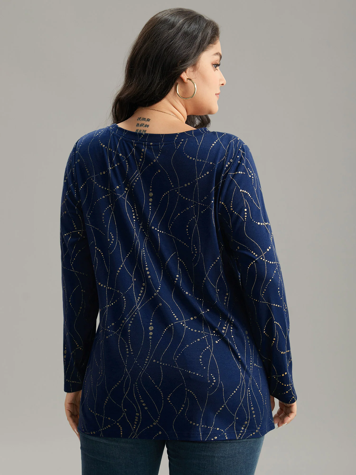 Polka Dot Contrast Round Neck T-shirt - Image 13