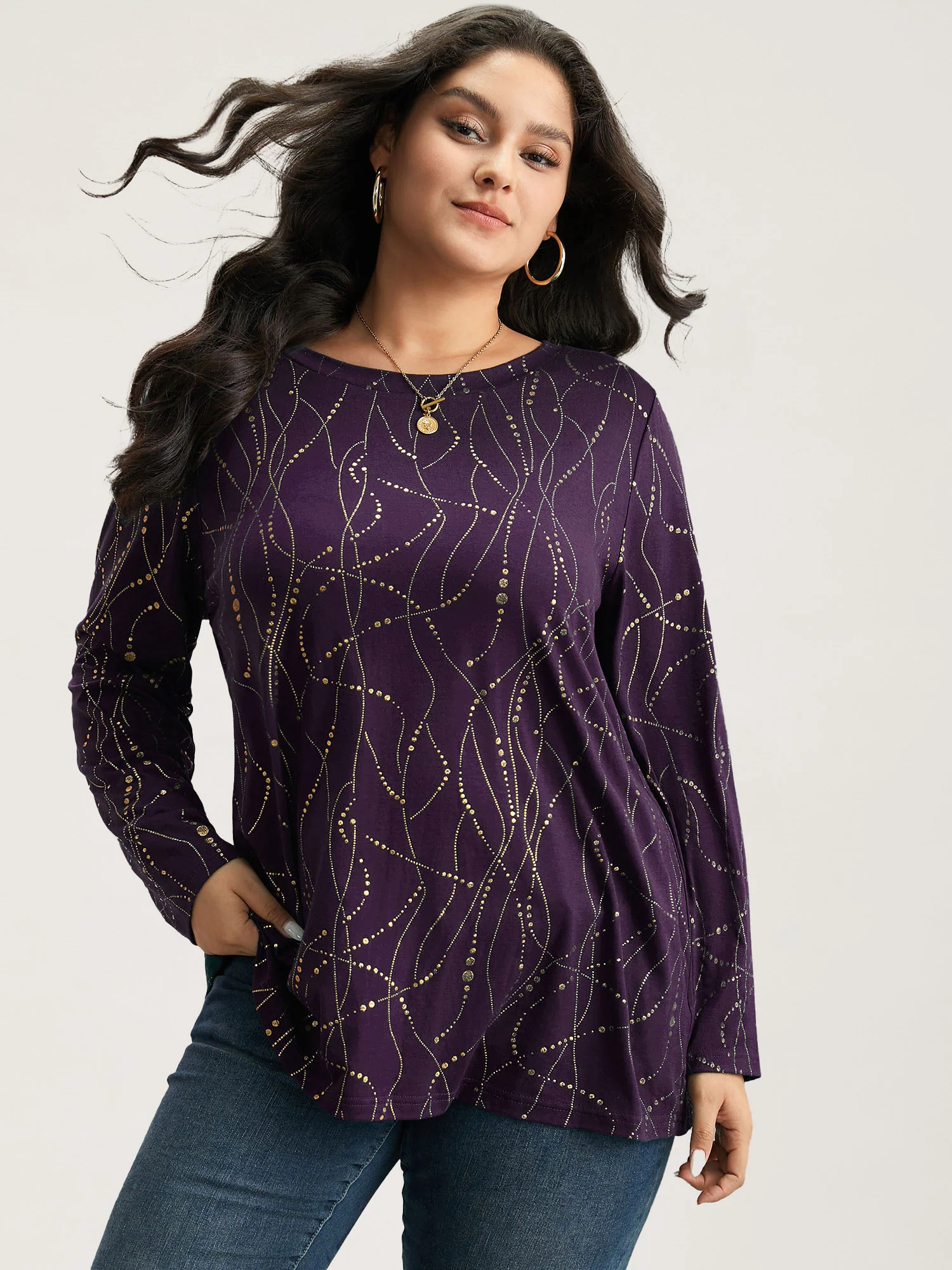Polka Dot Contrast Round Neck T-shirt - Image 16