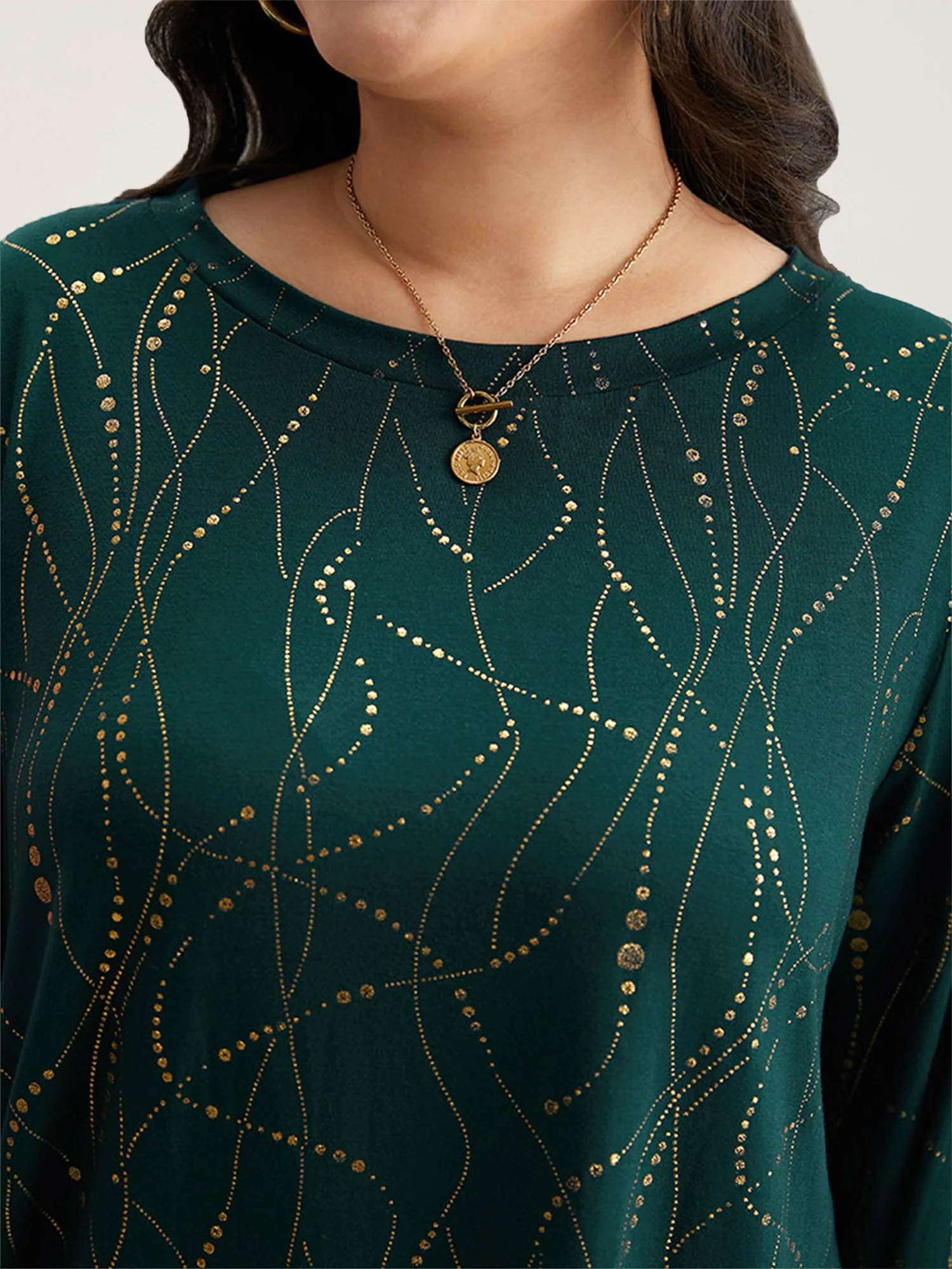 Polka Dot Contrast Round Neck T-shirt - Image 5