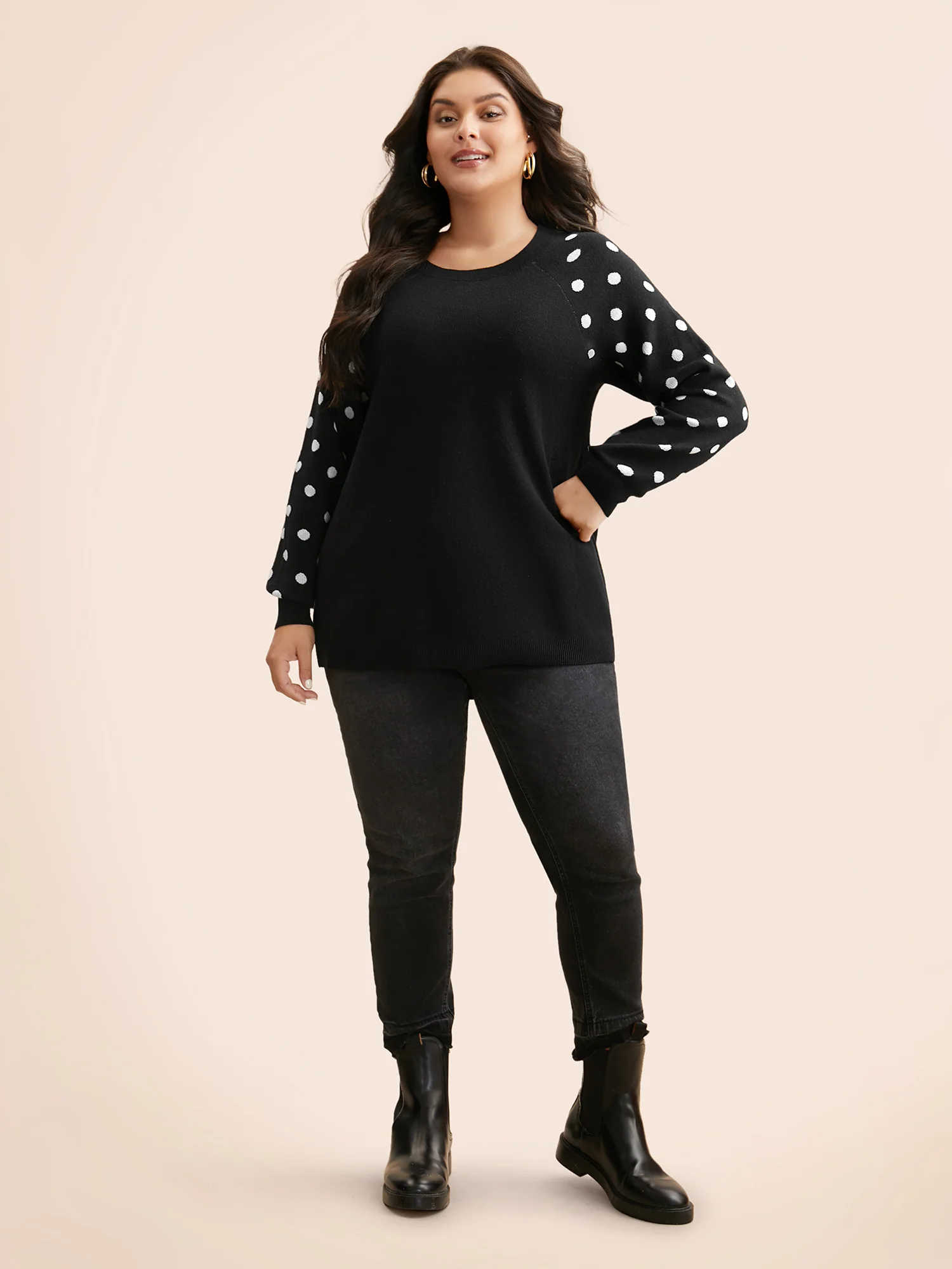 Polka Dot Crew Neck Raglan Sleeve Pullover - Image 4