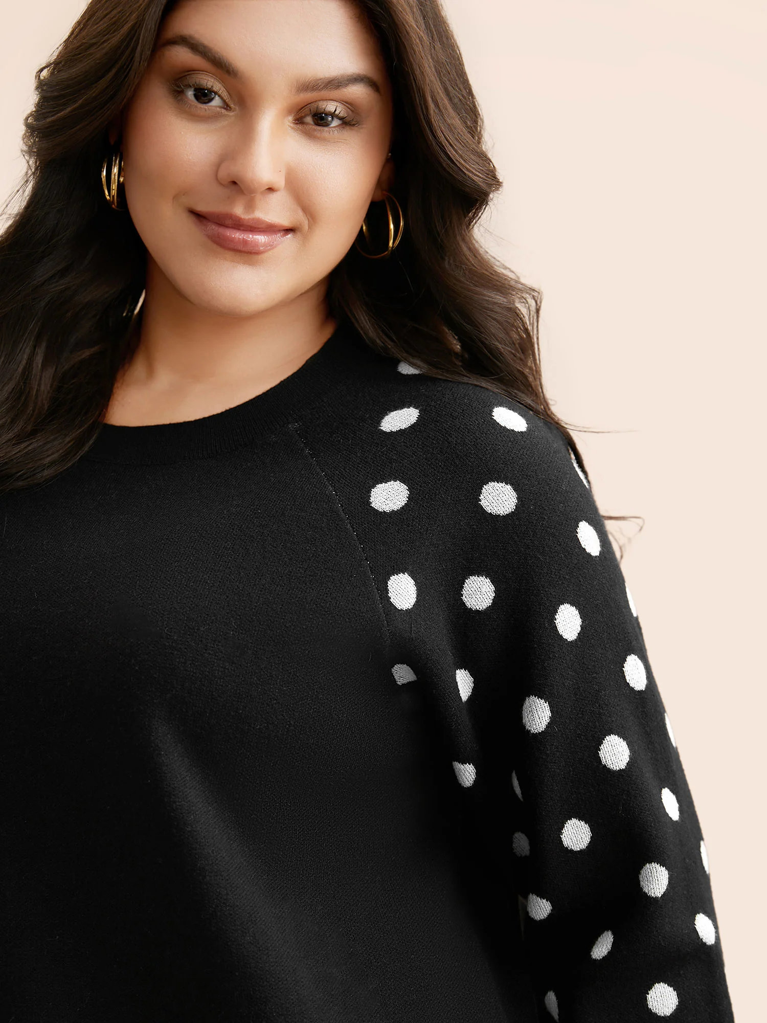Polka Dot Crew Neck Raglan Sleeve Pullover - Image 5
