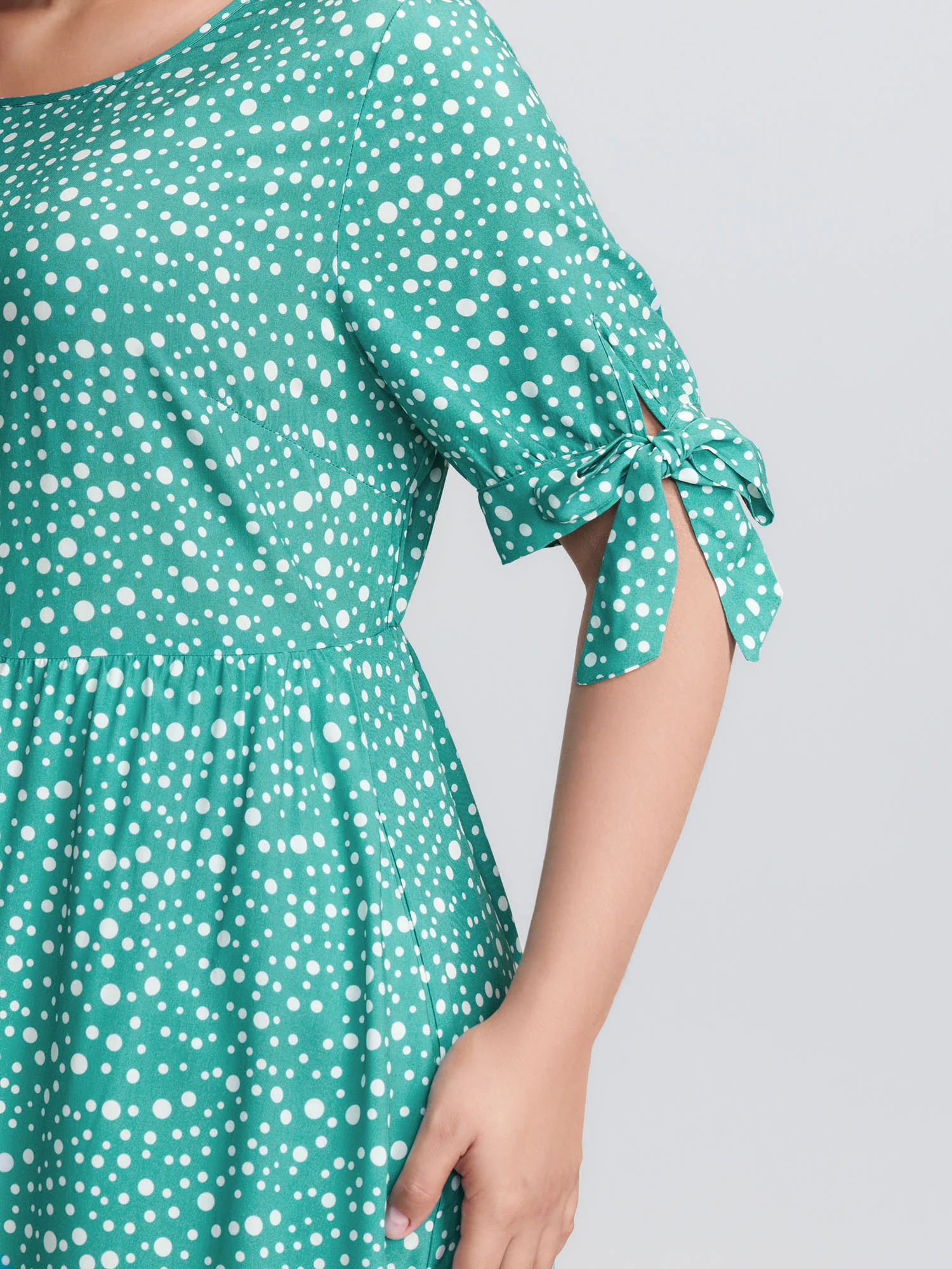 Polka Dot Sleeve Ties Midi Dress - Image 4