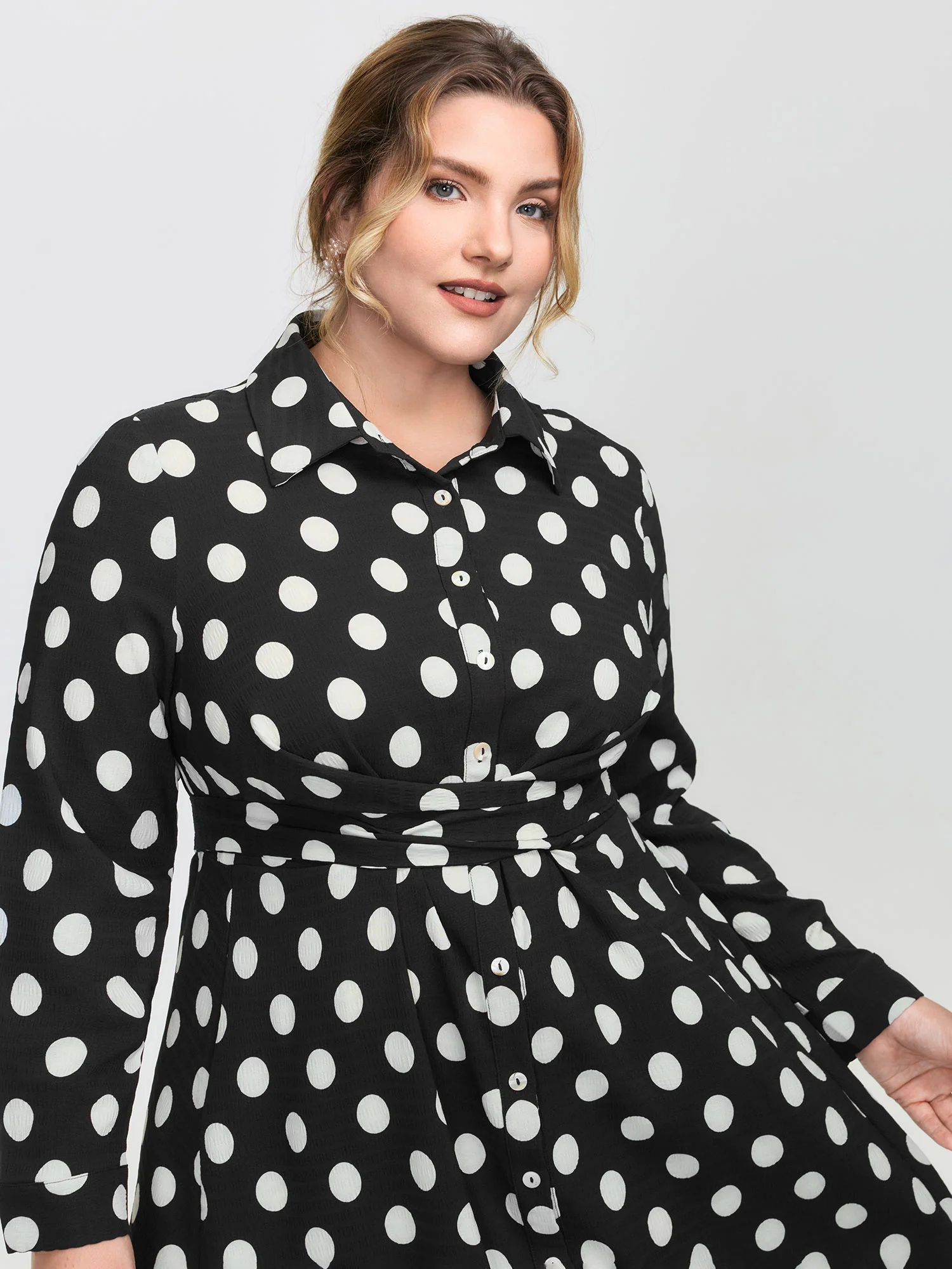 Polka Dots Crossover Pleated Waist Midi Dress - Image 2