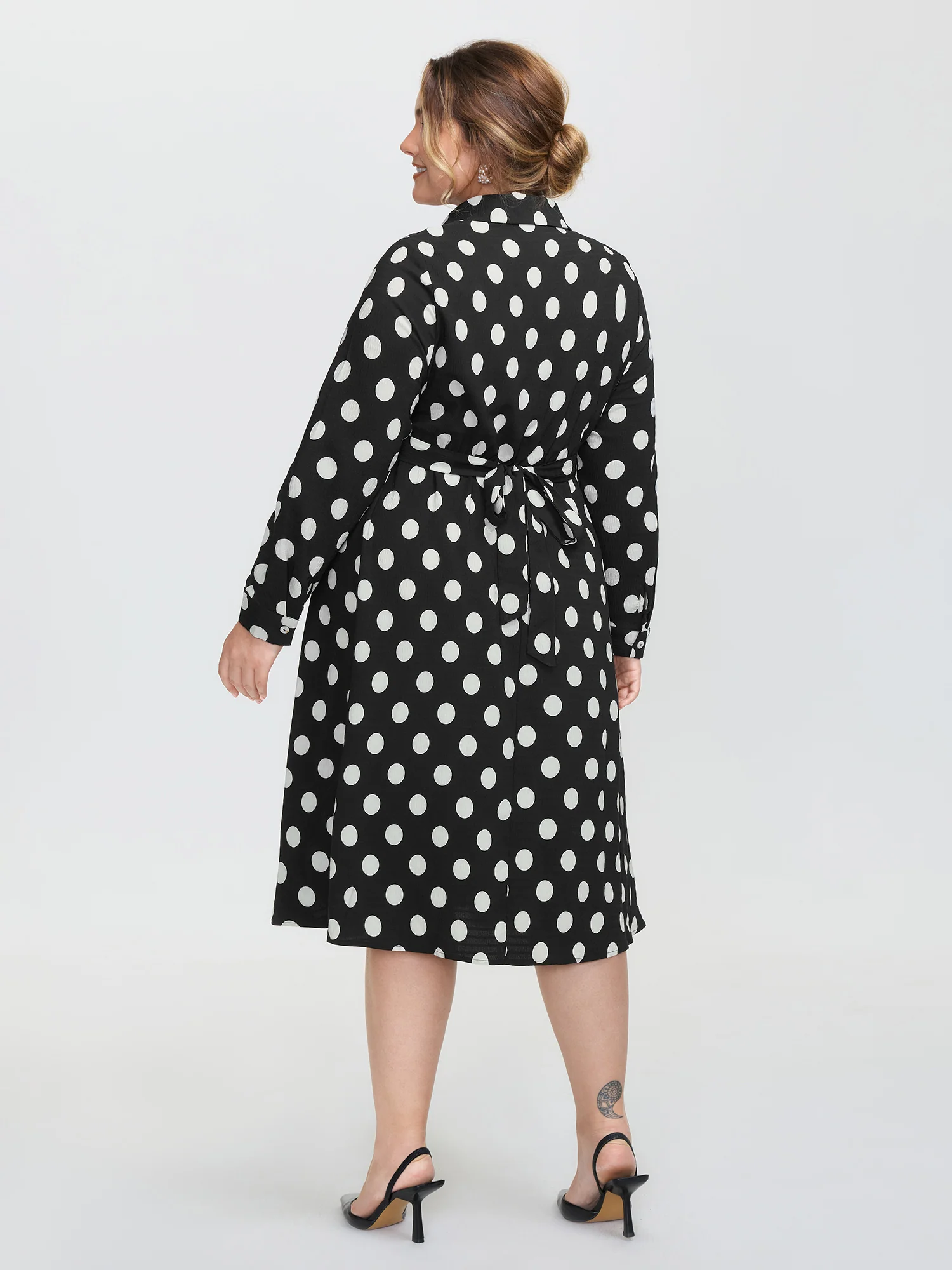 Polka Dots Crossover Pleated Waist Midi Dress - Image 4