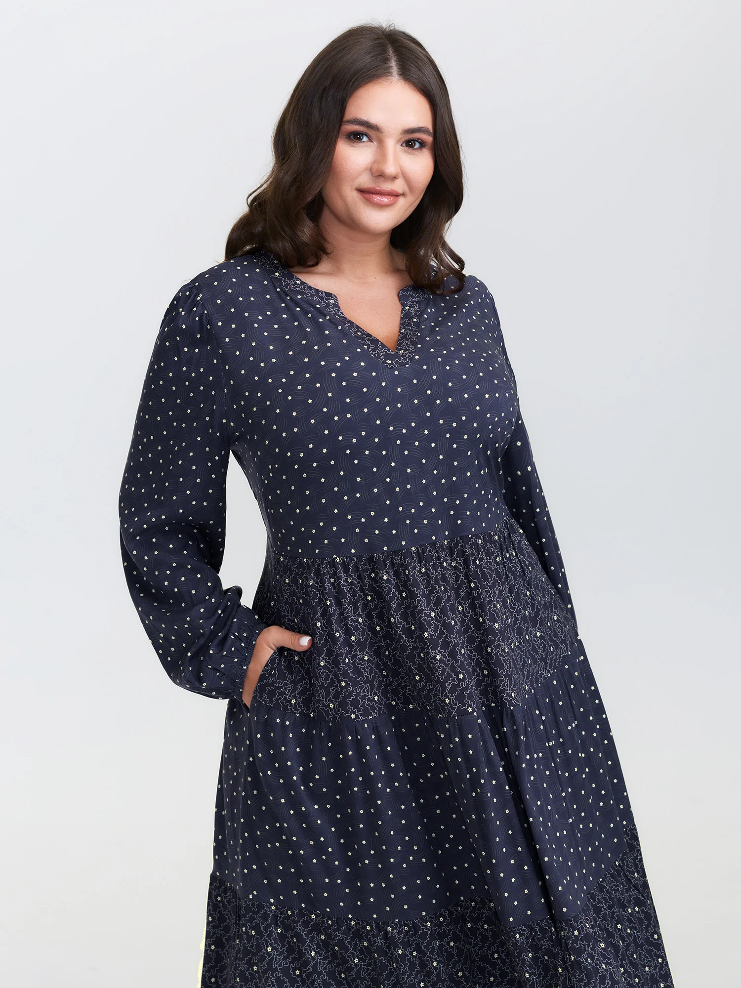Polka Dots Print Tiered Flowy Maxi Dress - Image 2