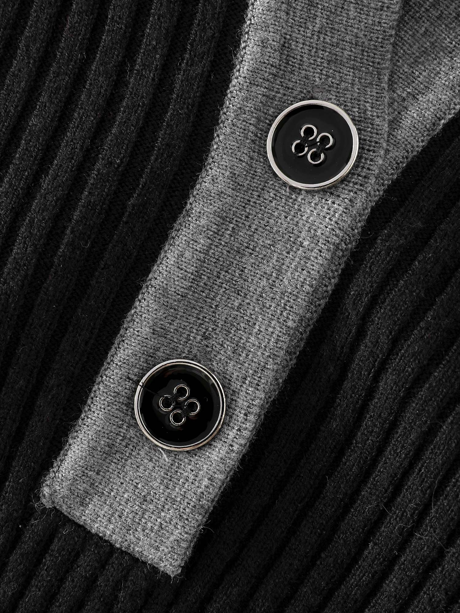 Polo Neck Contrast Metal Buttons Pullover - Image 8