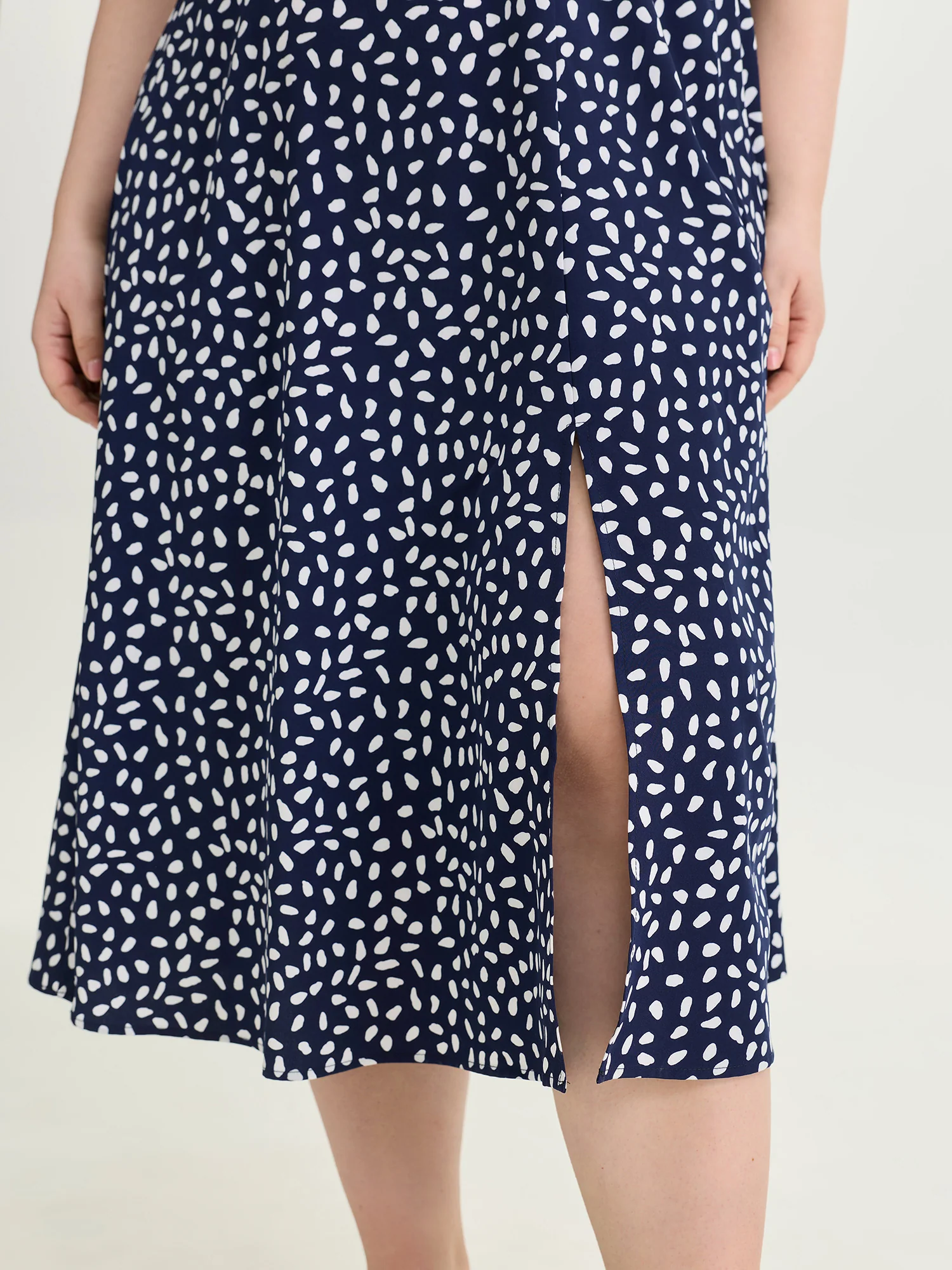 Pretty Polka Dots Sweetheart Midi Dress - Image 4