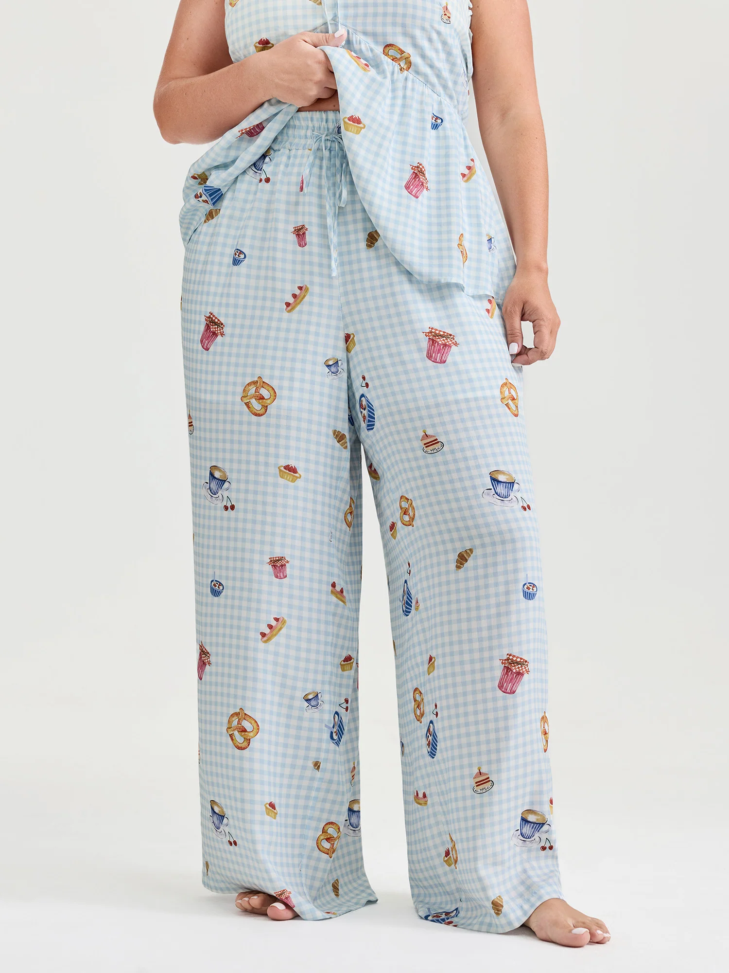 Pretzel Coffee Print Drawstring Lounge Set - Image 5