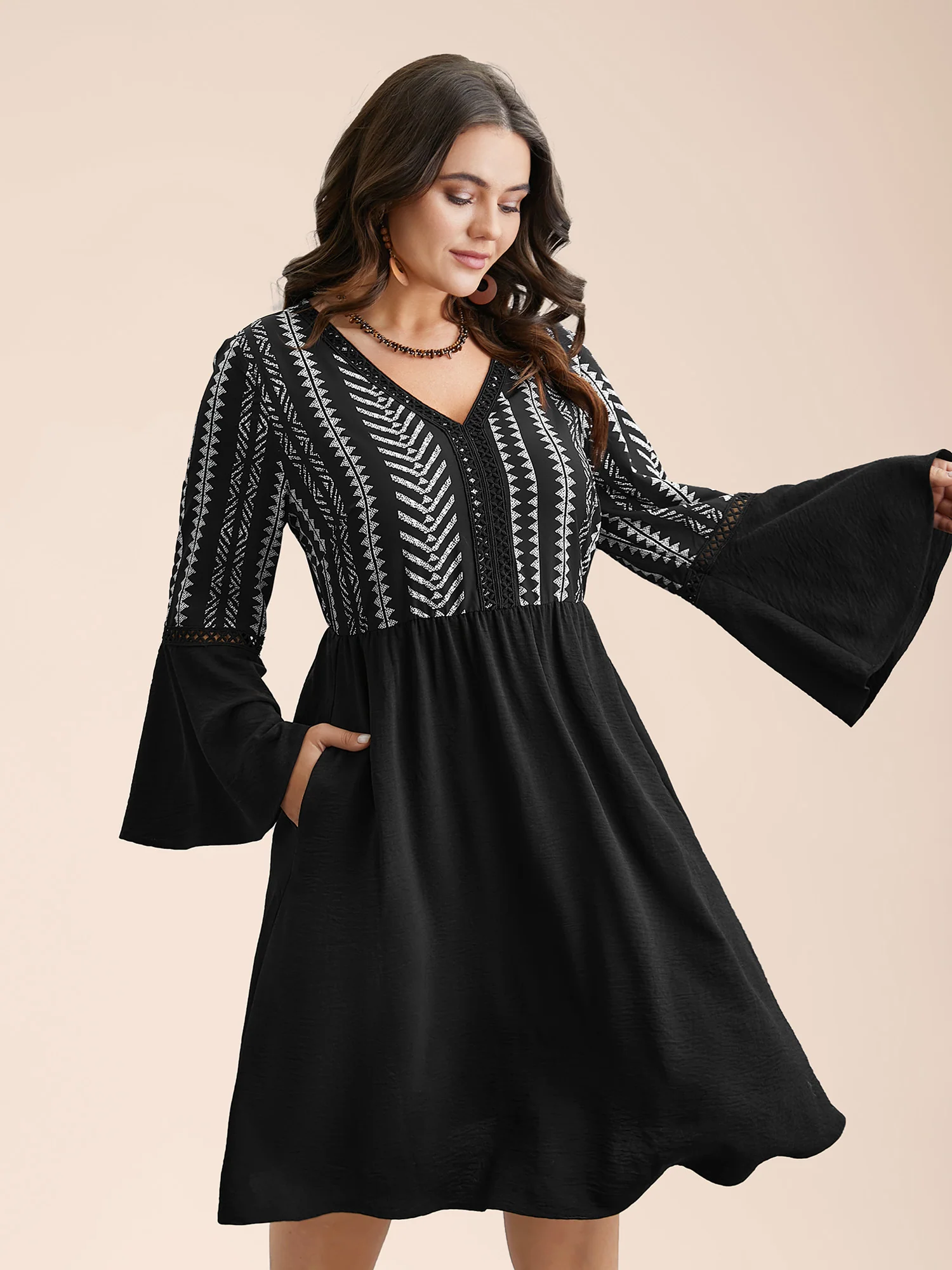 Printed Color-Block Bell Sleeve Midi Dress - Image 2