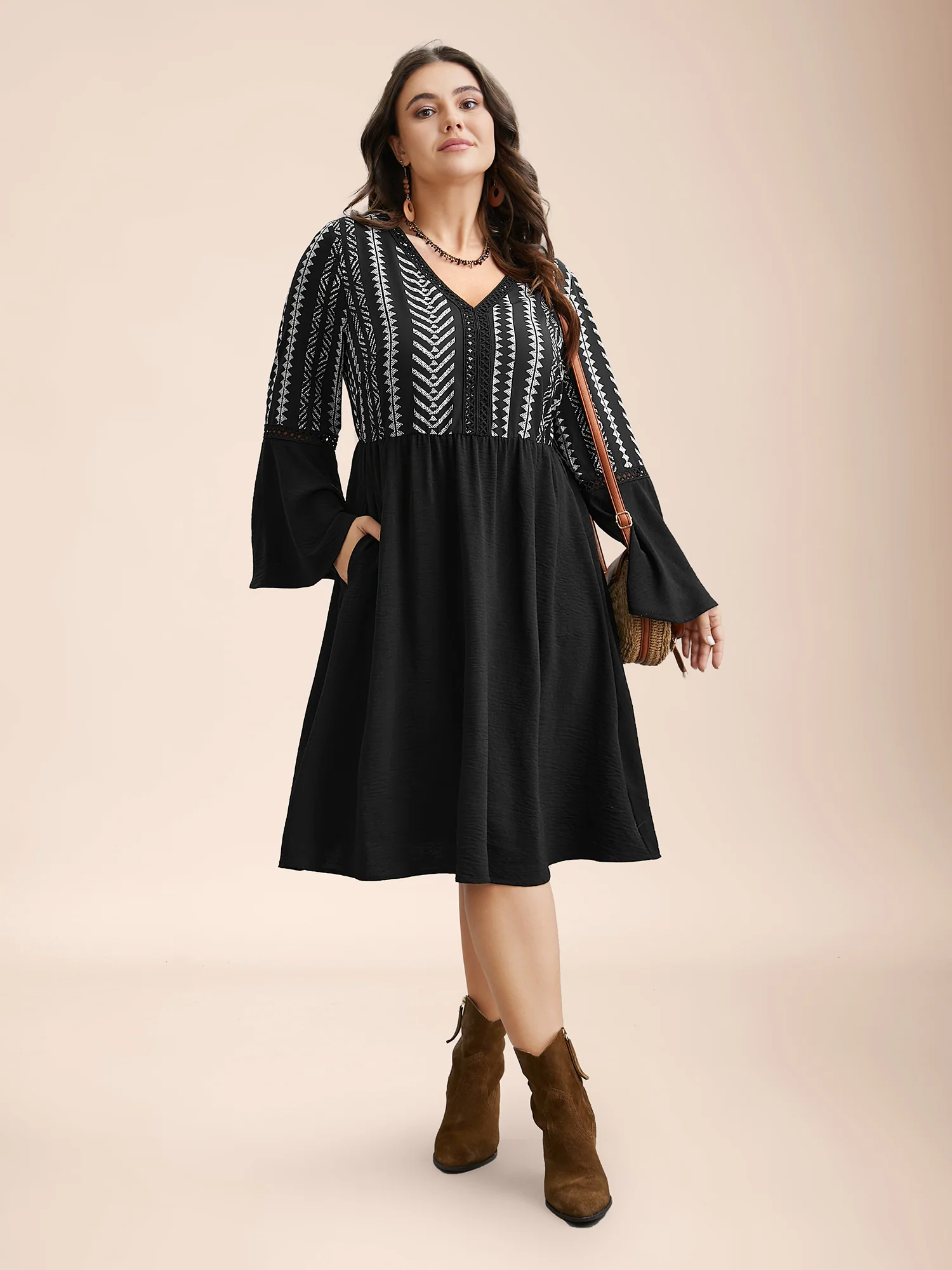 Printed Color-Block Bell Sleeve Midi Dress - Image 3