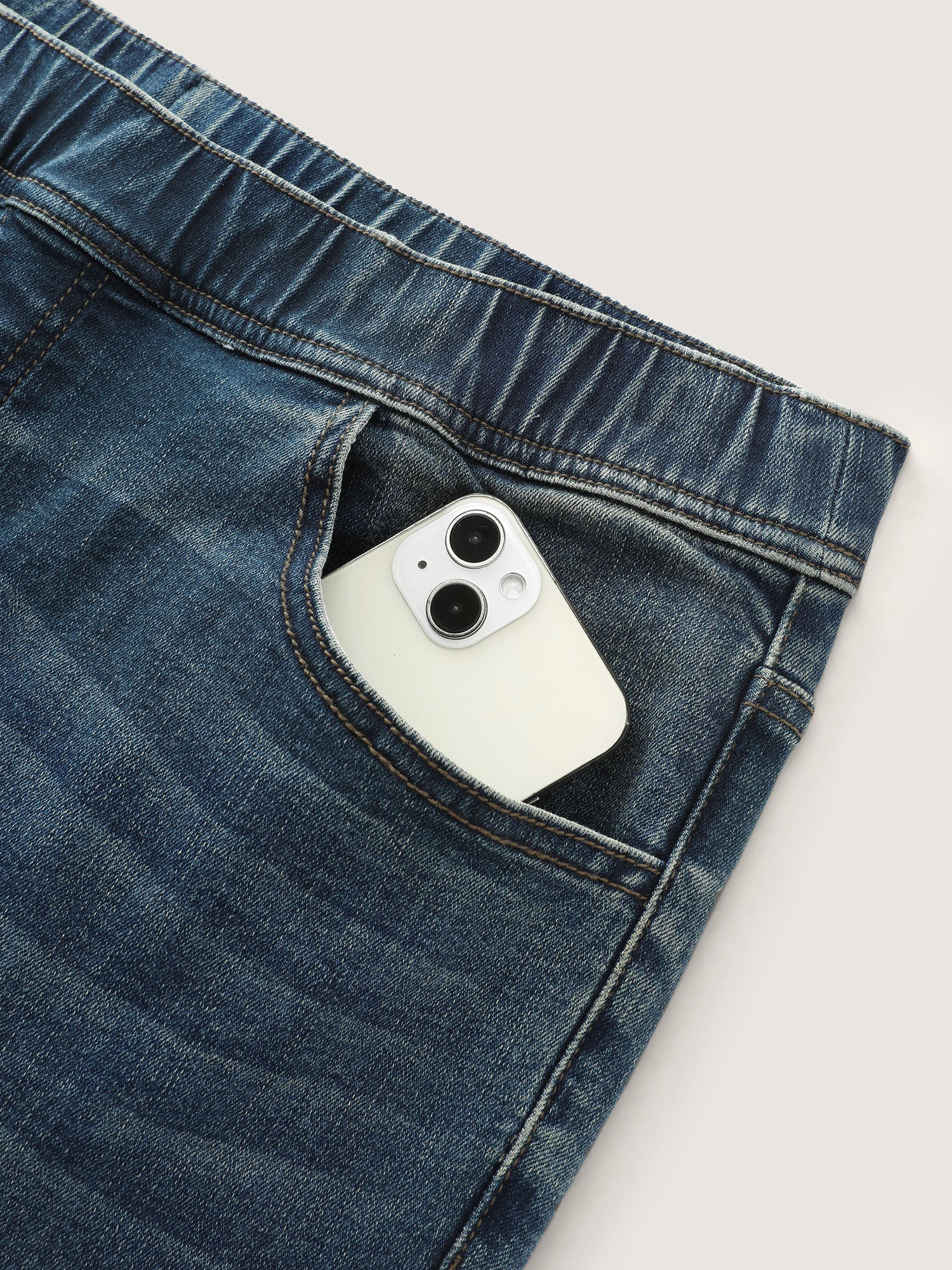 Pull-On Elastic Waistband Jeans - Image 7