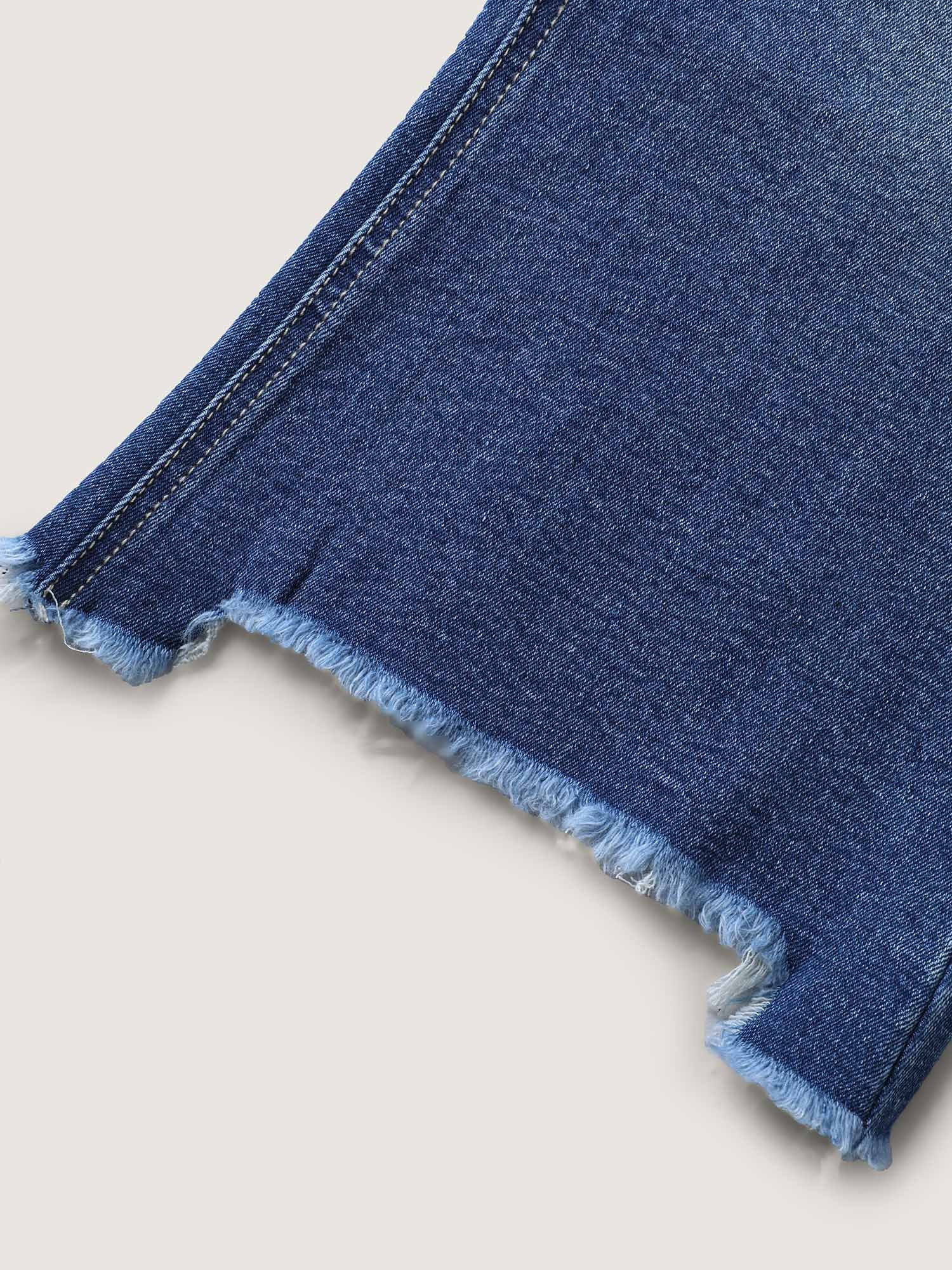 Pull-On Frayed Capri Hem Jeans - Image 5