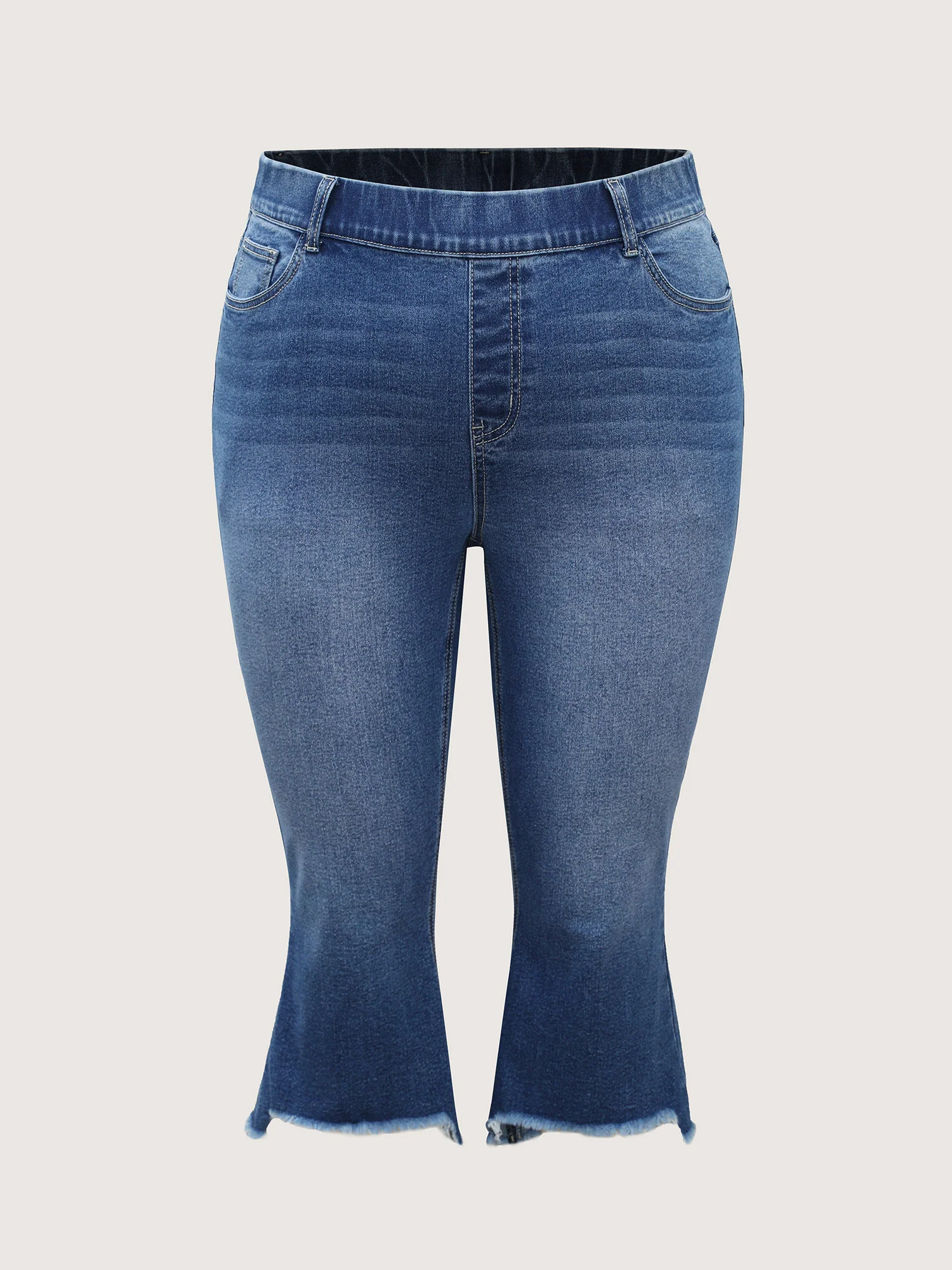 Pull-On Frayed Capri Hem Jeans - Image 7