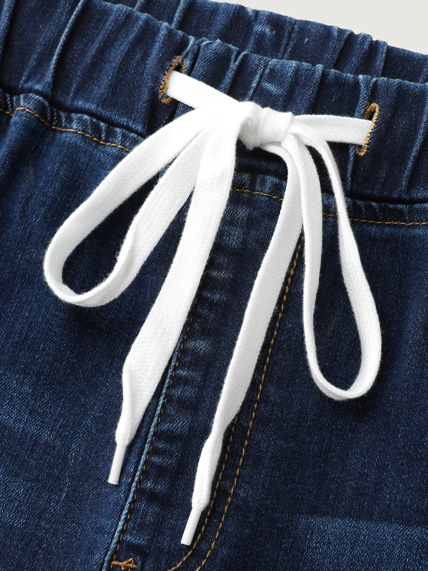 Pull-On Stretchy Skinny-Fit Jeans - Image 7