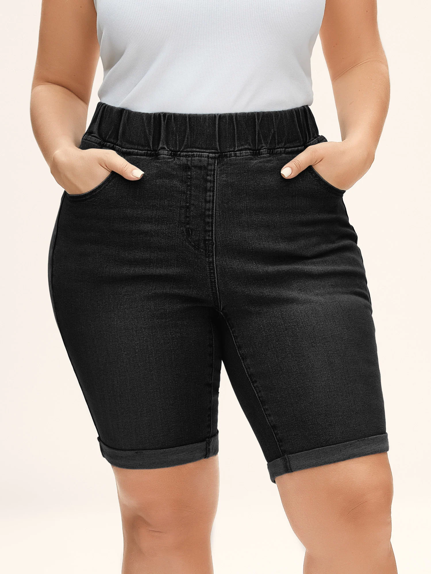 Pull-On Stretchy Skinny-Fit Denim Shorts - Image 11