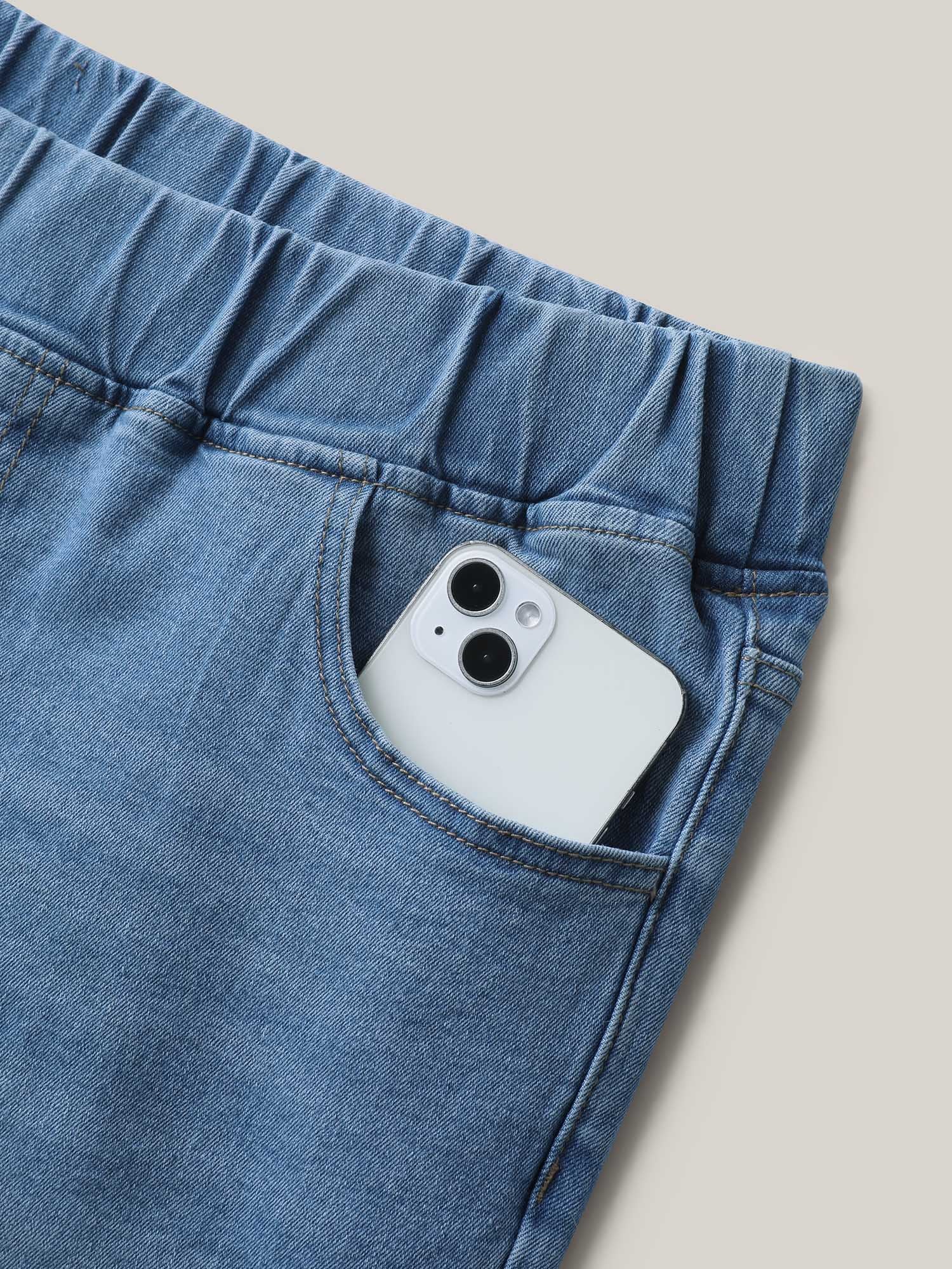 Pull-On Stretchy Skinny-Fit Denim Shorts - Image 6