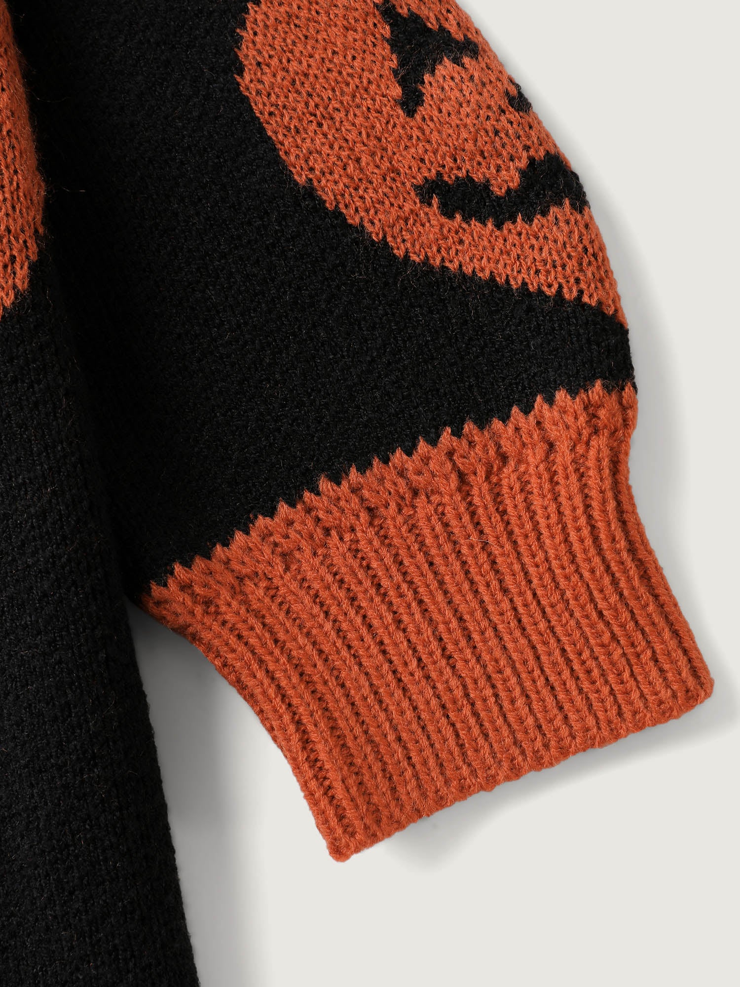 Pumpkin Hearts Halloween Pockets Cardigan - Image 7