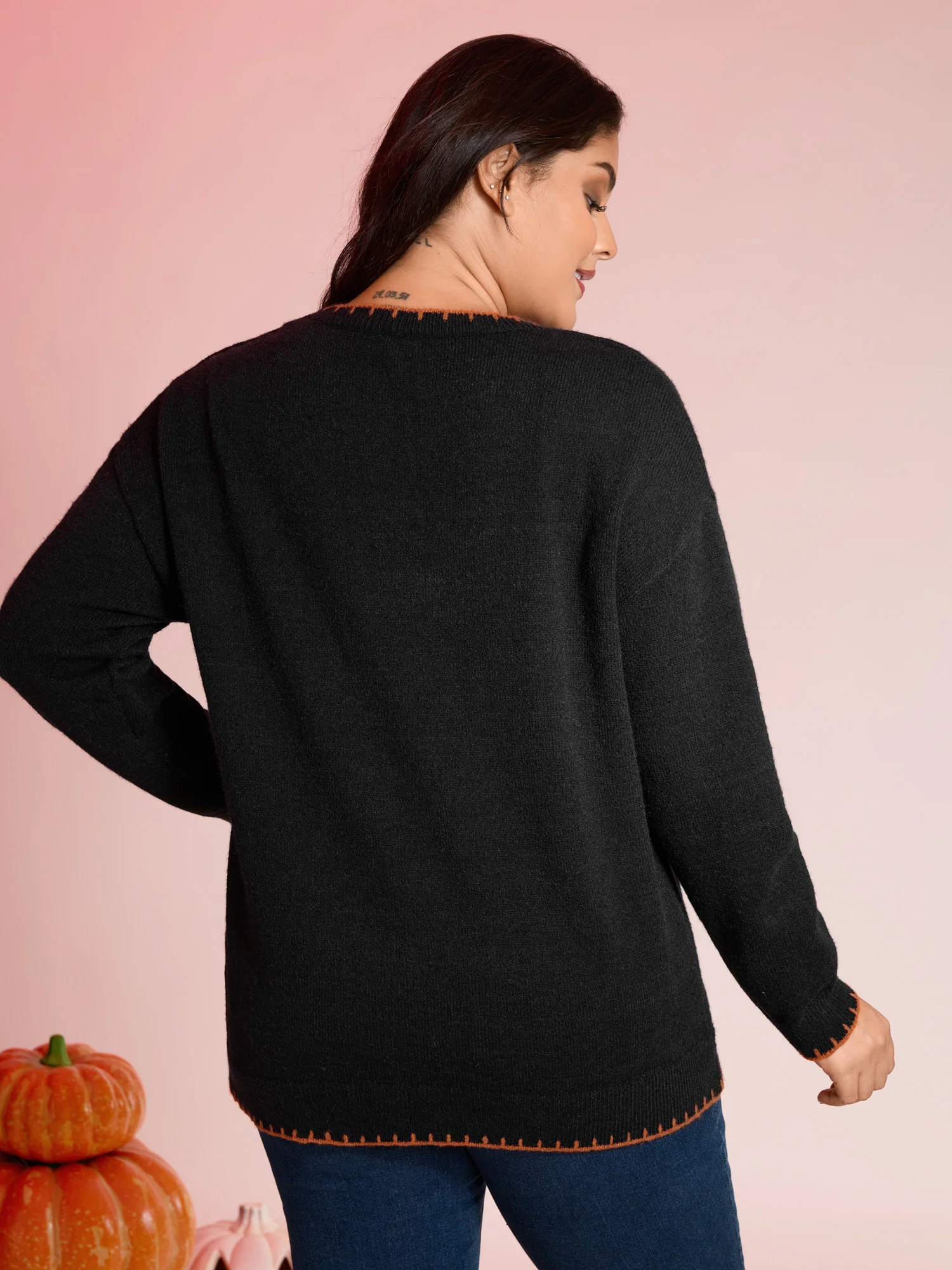 Pumpkin Rope Embroidery Contrast Pullover - Image 4